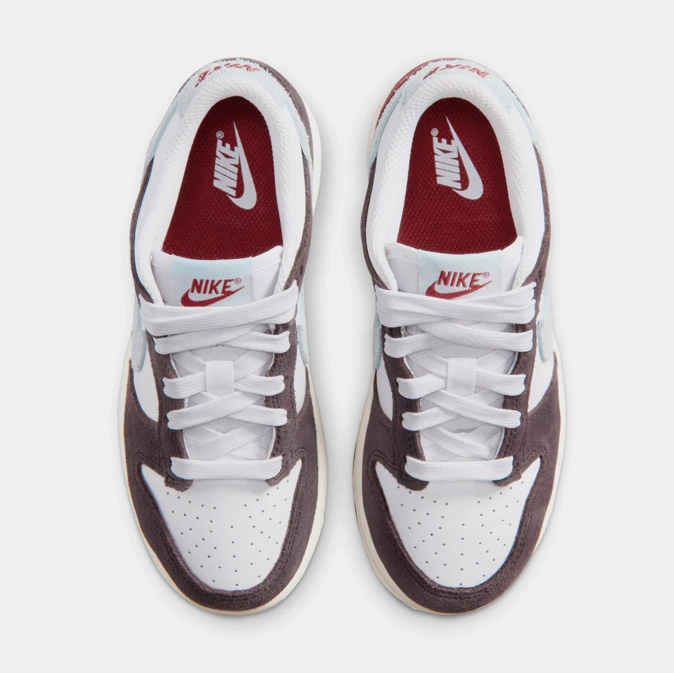 Nike Dunk Low SE Preschool Lifestyle Shoes (White/Glacier Blue/Burgundy Ash)