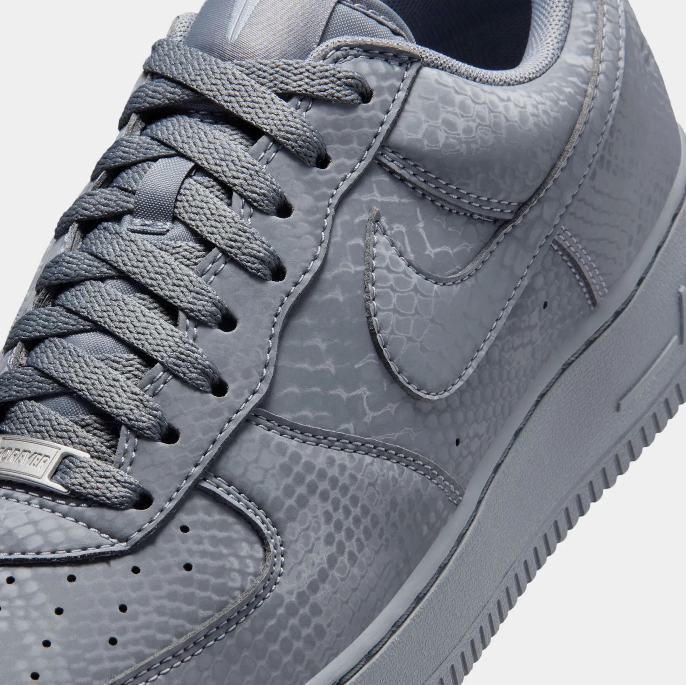Nike Kobe Air Force 1 Low Cool Grey Mens Lifestyle Shoes (Cool Grey/Wolf Grey)