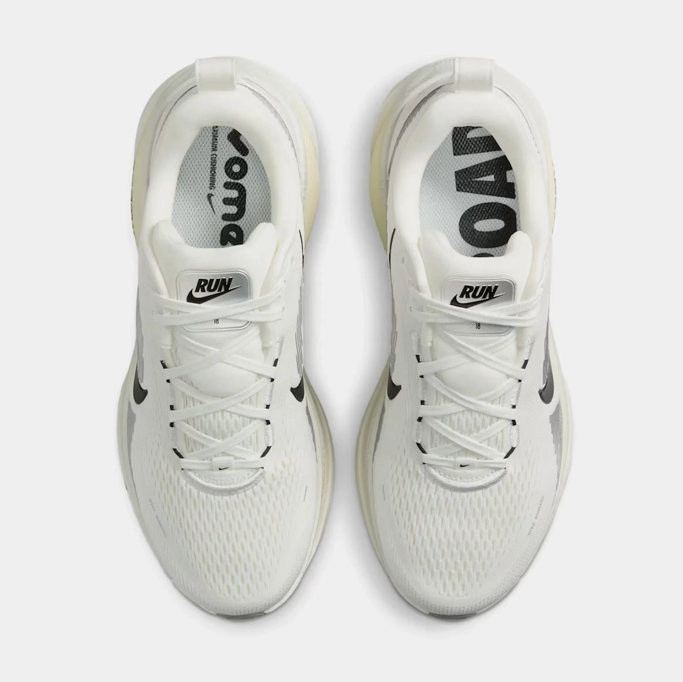 Nike Vomero 18 Womens Running Shoes (Summit White/Coconut Milk/Coconut Milk/Black)