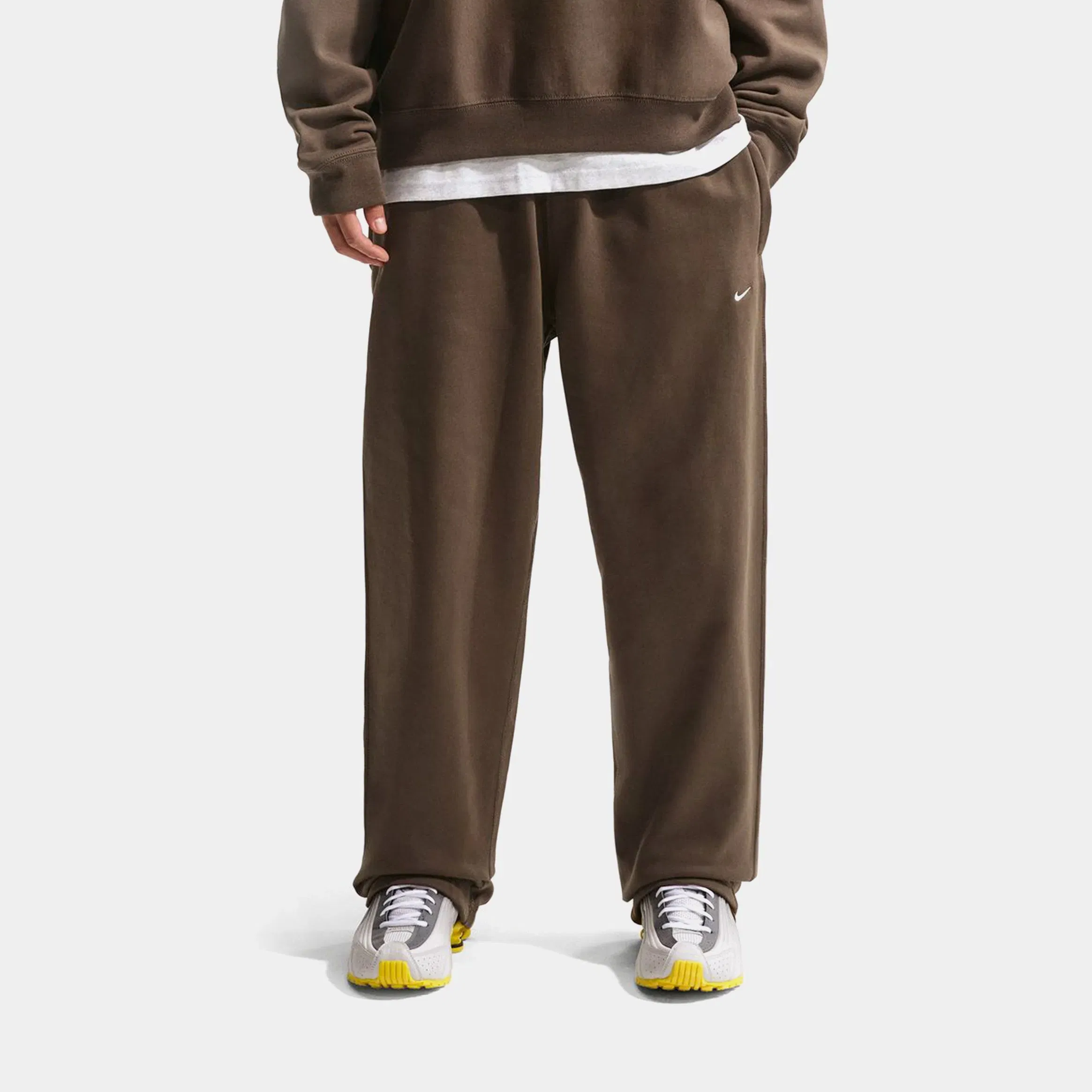 Nike Solo Swoosh Fleece Open Hem Mens Pants (Brown)