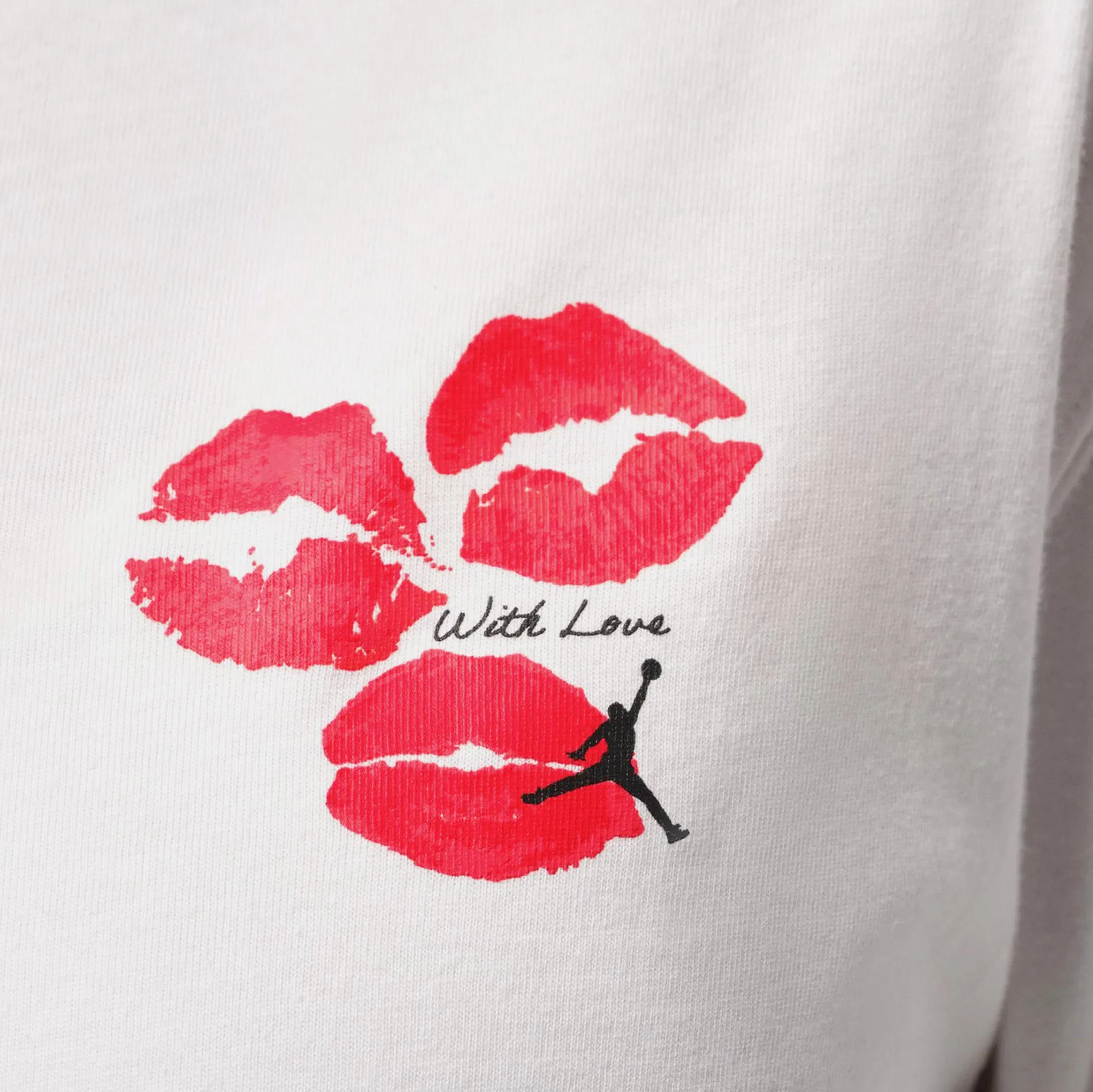 Air Jordan Flight Graphic Kiss Womens Short Sleeve Shirt (White/Black)