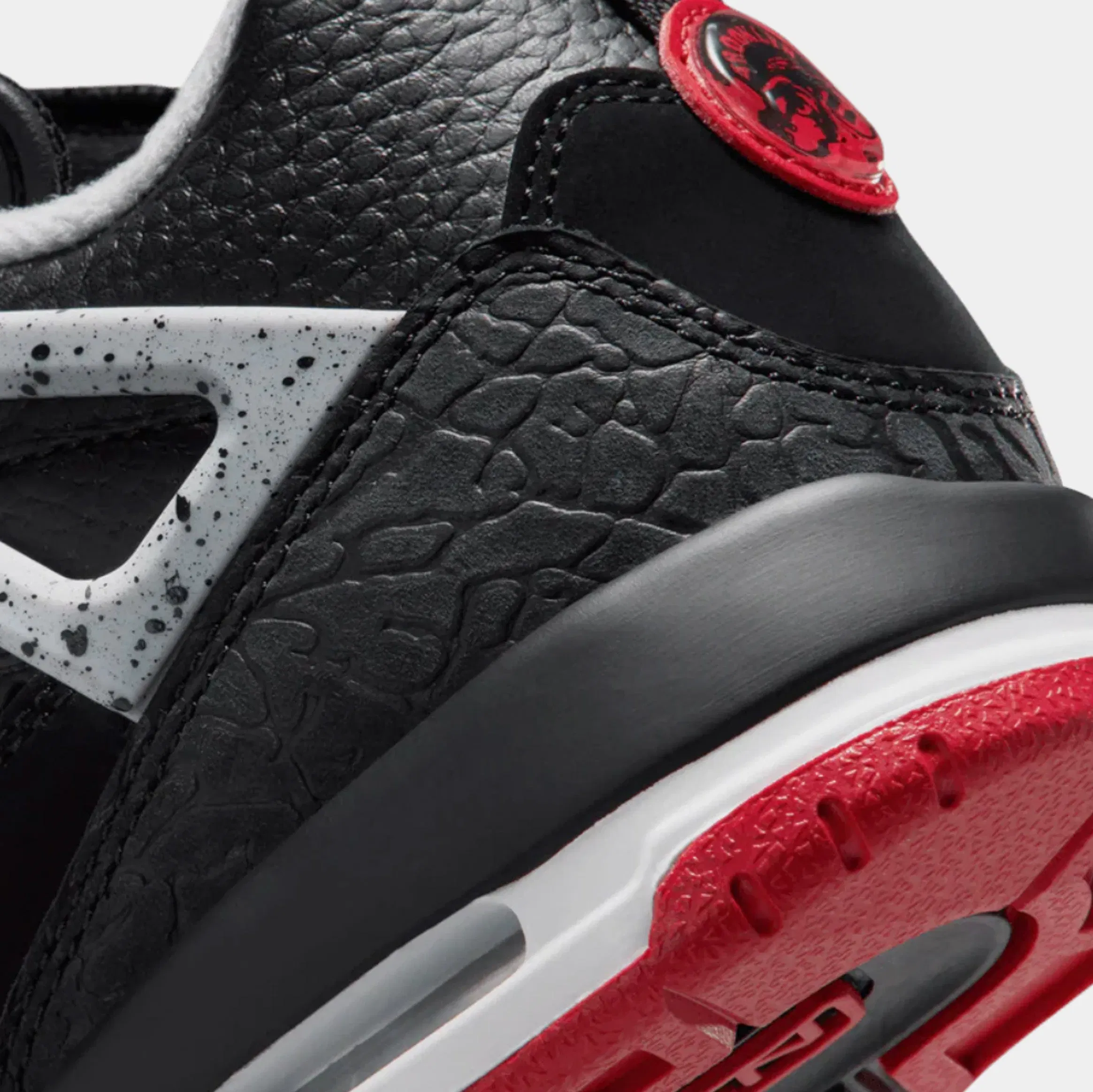 Air Jordan Spizike Low Grade School Basketball Shoes (Black/Wolf Grey/White/Gym Red)