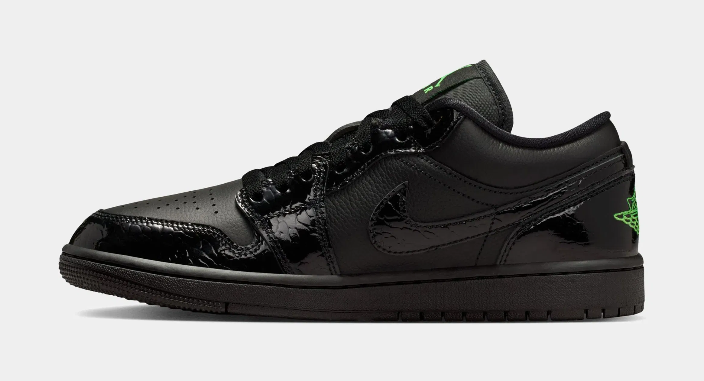 Air Jordan 1 Low SE Womens Lifestyle Shoes (Black/Scream Green/Black/Black)