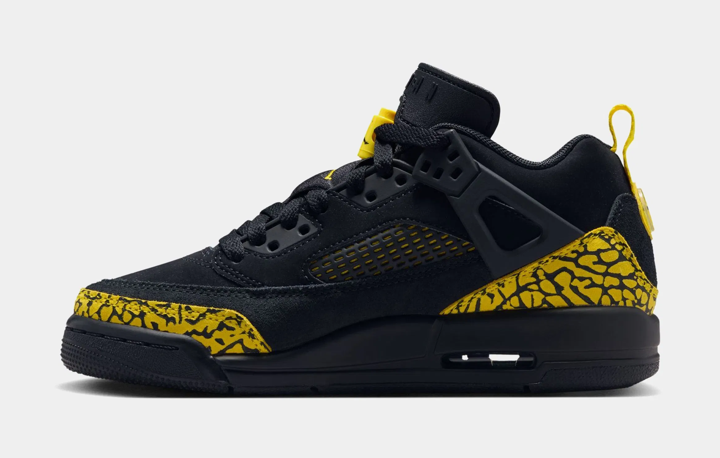 Air Jordan Spizike Low Grade School Basketball Shoes (Black/Black/Speed Yellow/Speed Yellow)