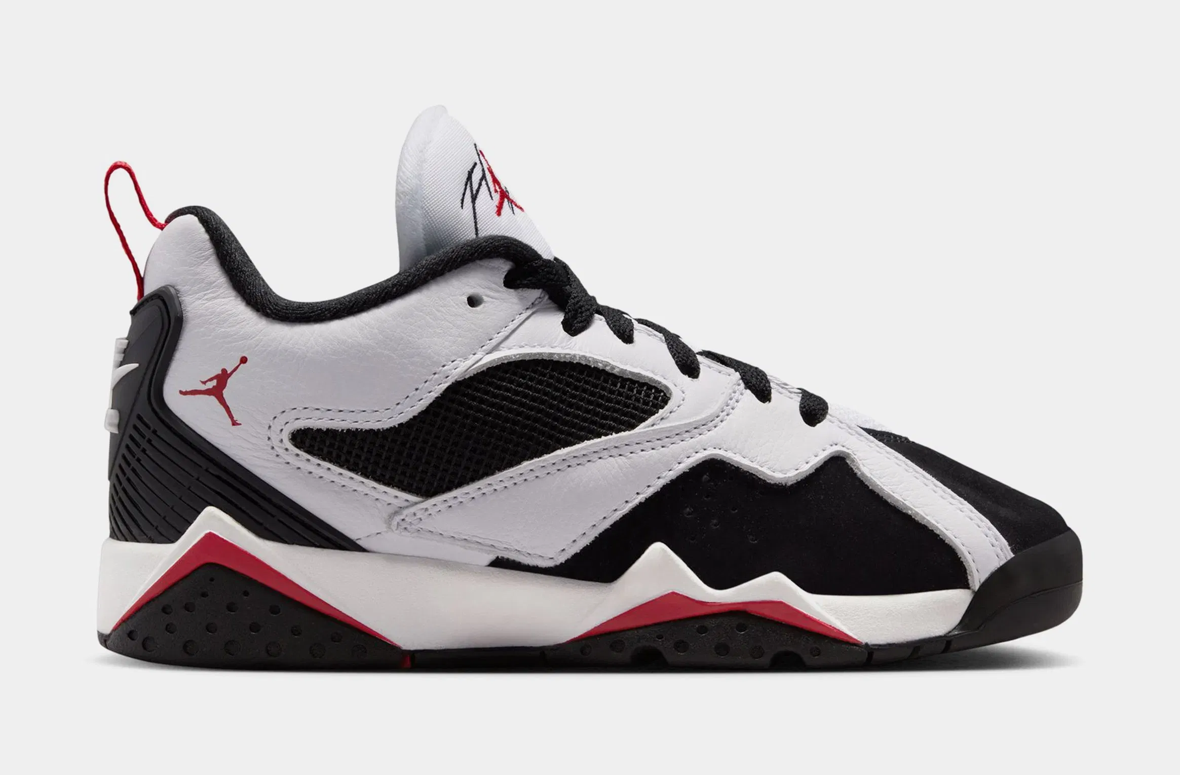 Air Jordan MVP 92 Grade School Basketball Shoes (White/Gym Red/Black)