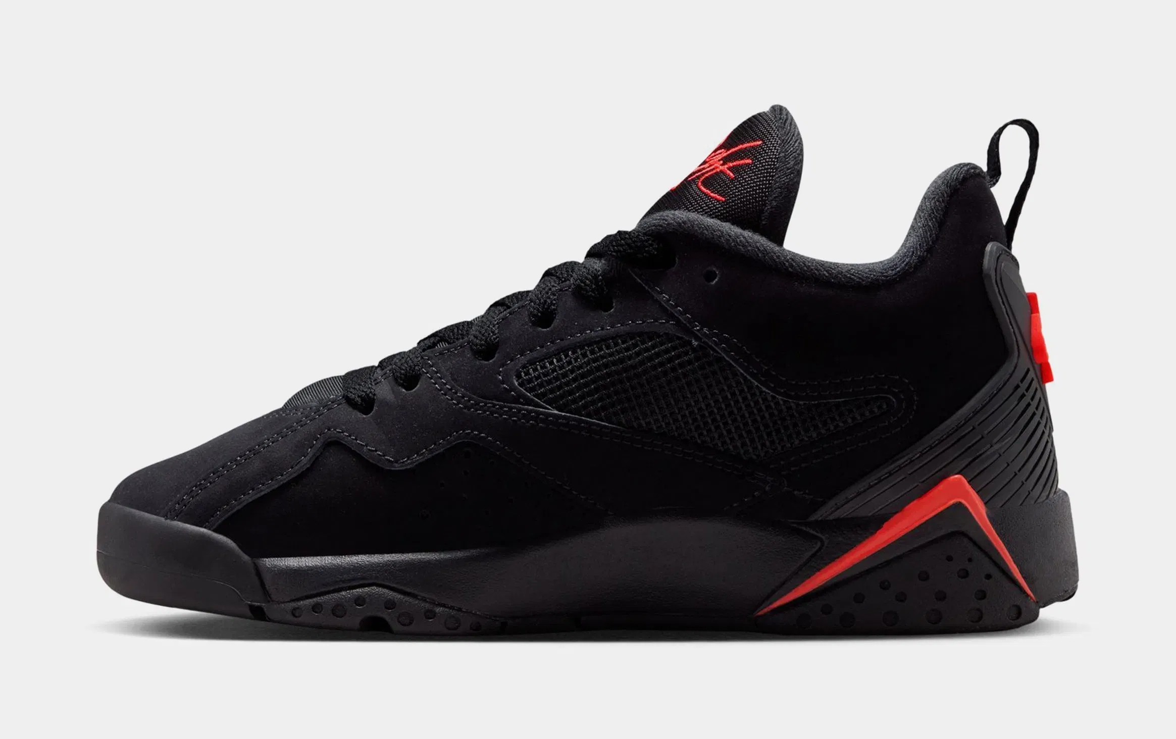Air Jordan MVP 92 Grade School Basketball Shoes (Black/Infrared 23)