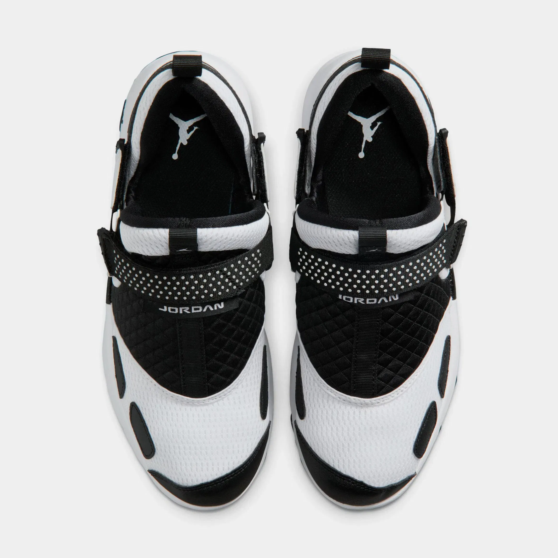 Air Jordan Trunner LX Womens Running Shoes (White/Black/Reflective Silver)