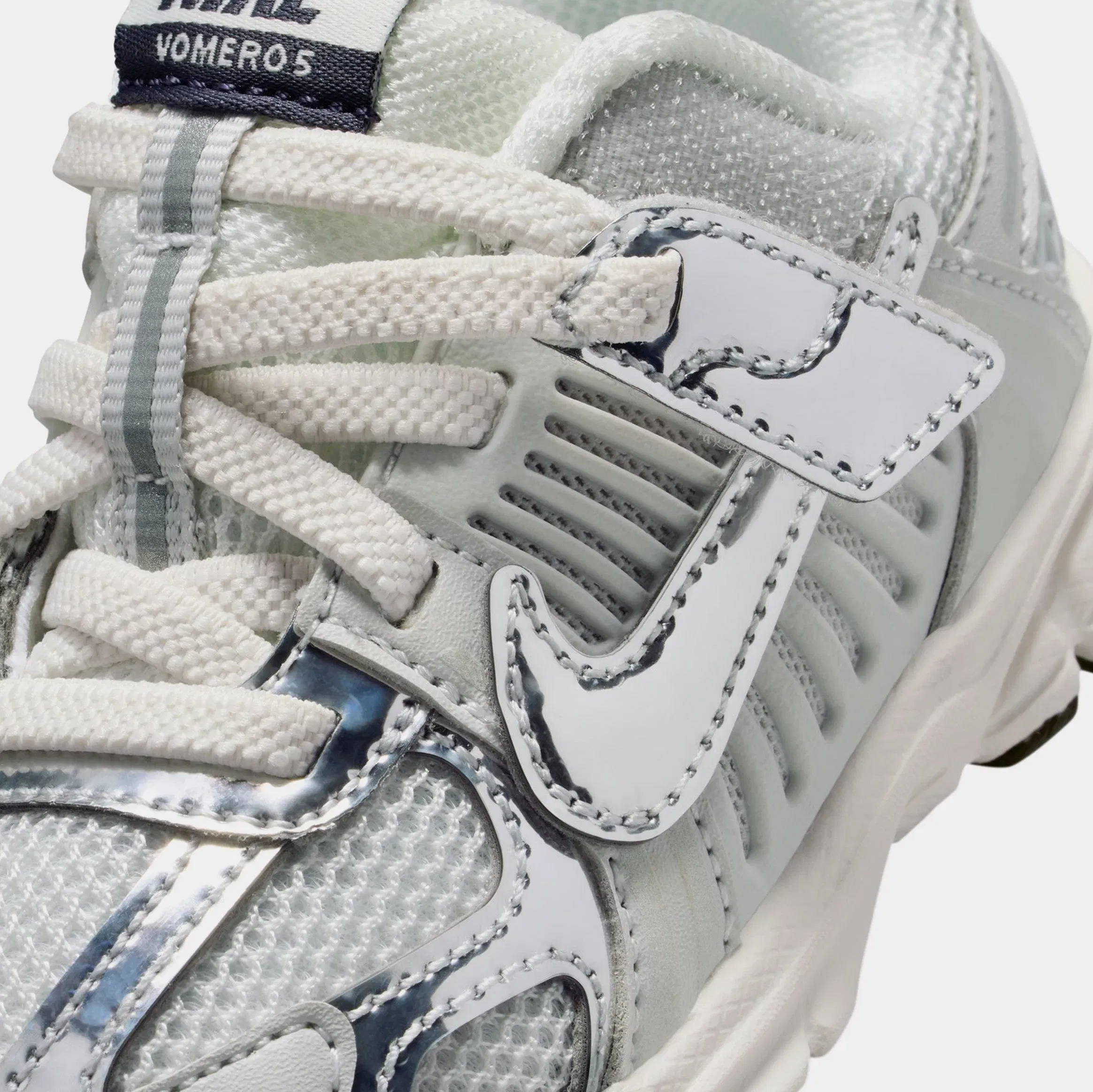 Nike Vomero 5 Infant Toddler Running Shoes (Photon Dust/Gridiron/Sail/Chrome)