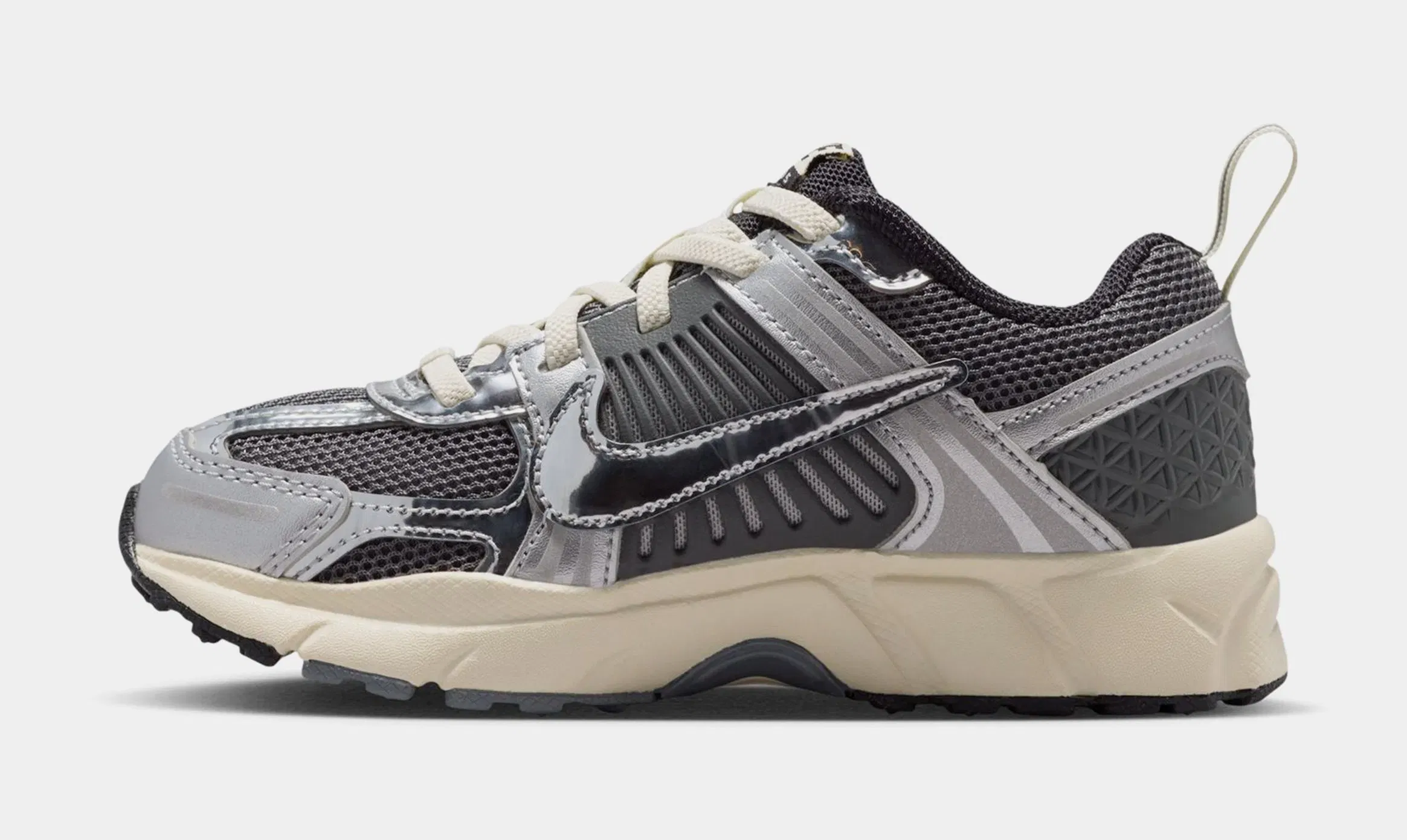 Nike Vomero 5 Preschool Running Shoes (Iron Grey/Chrome/Metallic Silver)