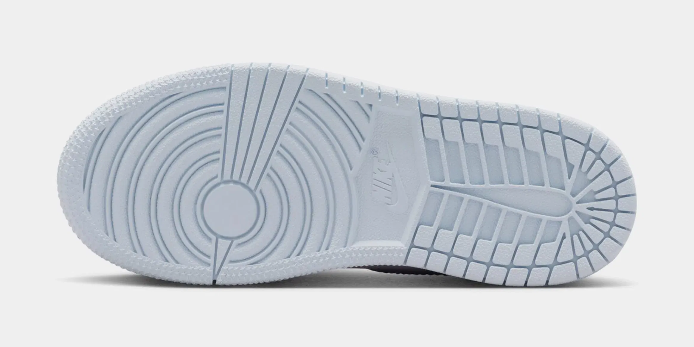Air Jordan Jordan 1 Mid SE Love Is In The Air Preschool Lifestyle Shoes (Half Blue/Pale Ivory/White/Half Blue)