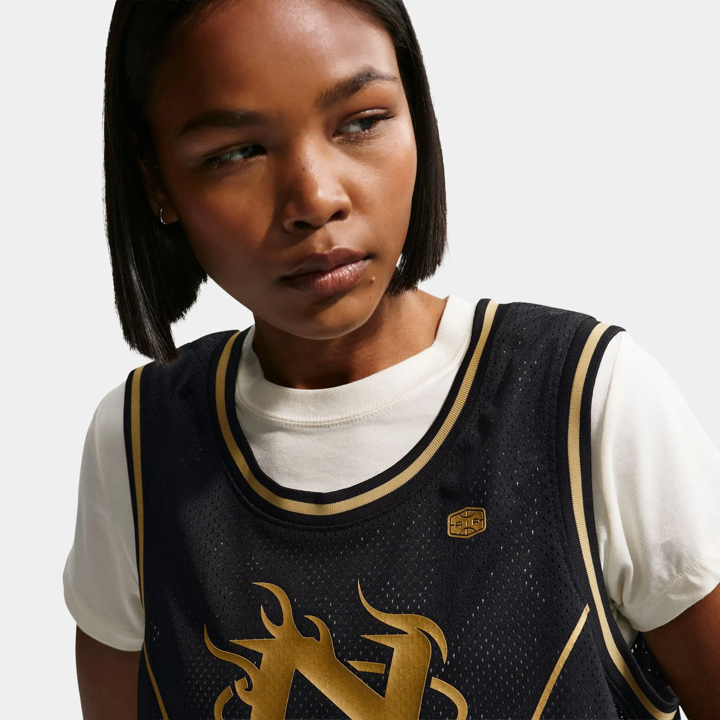 Nike Sportwear Cropped Womens Jersey (Black/Buff Gold)