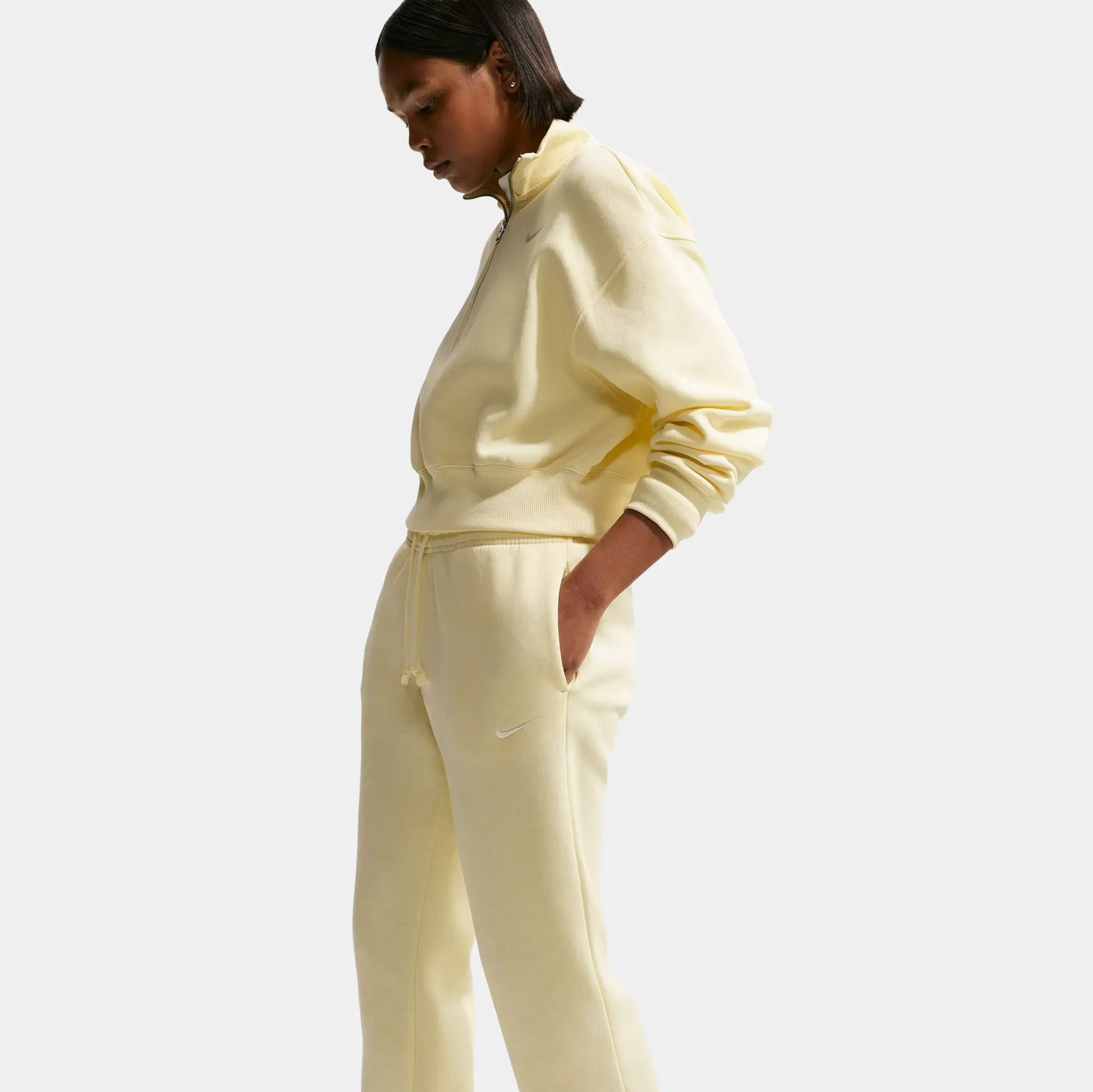 Nike NSW Phoenix Fleece Mid Rise Open Hem Sweatpants (Yellow)