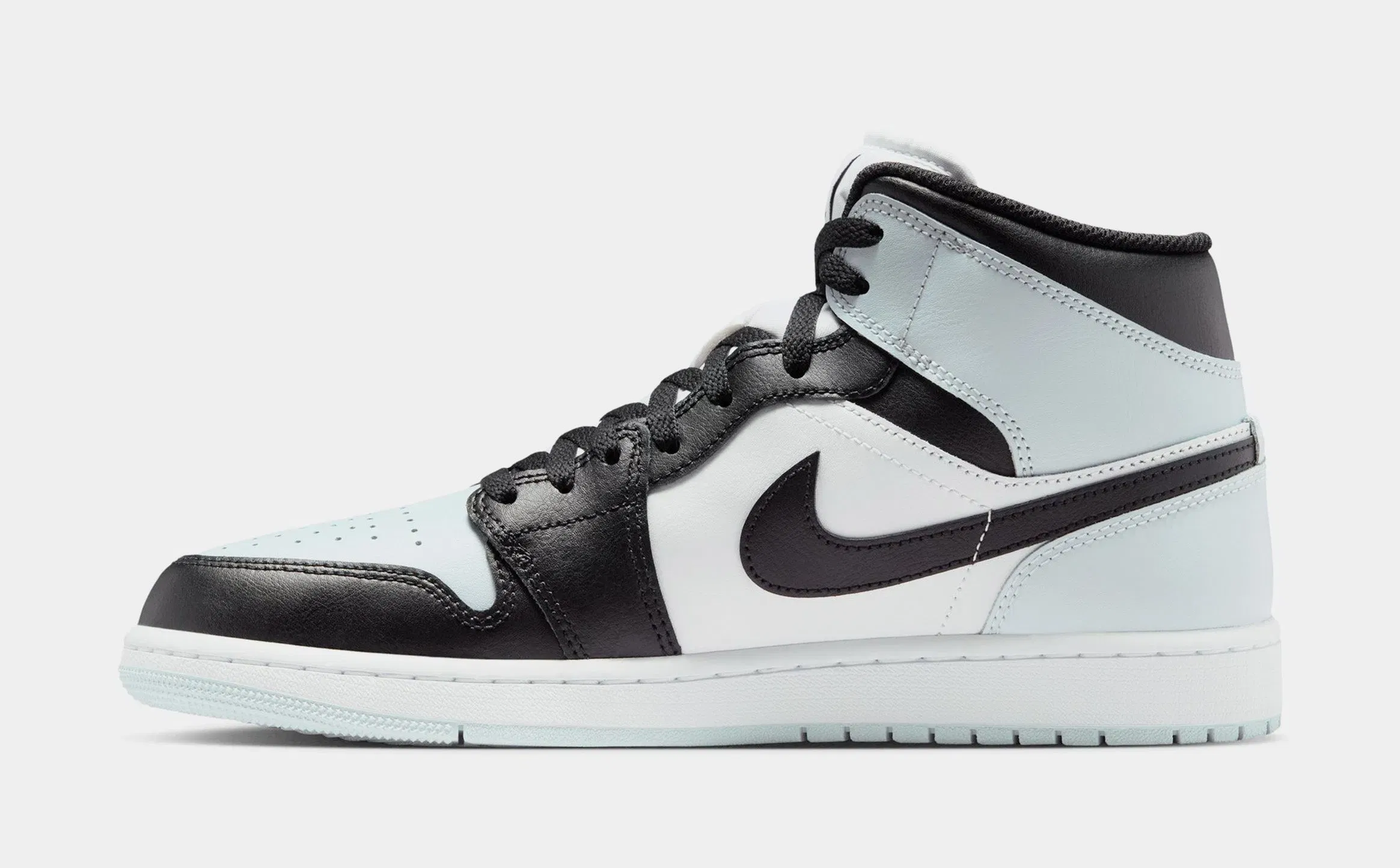 Air Jordan 1 Mid Mens Lifestyle Shoes (Black/Squadron Blue/Aura/White)