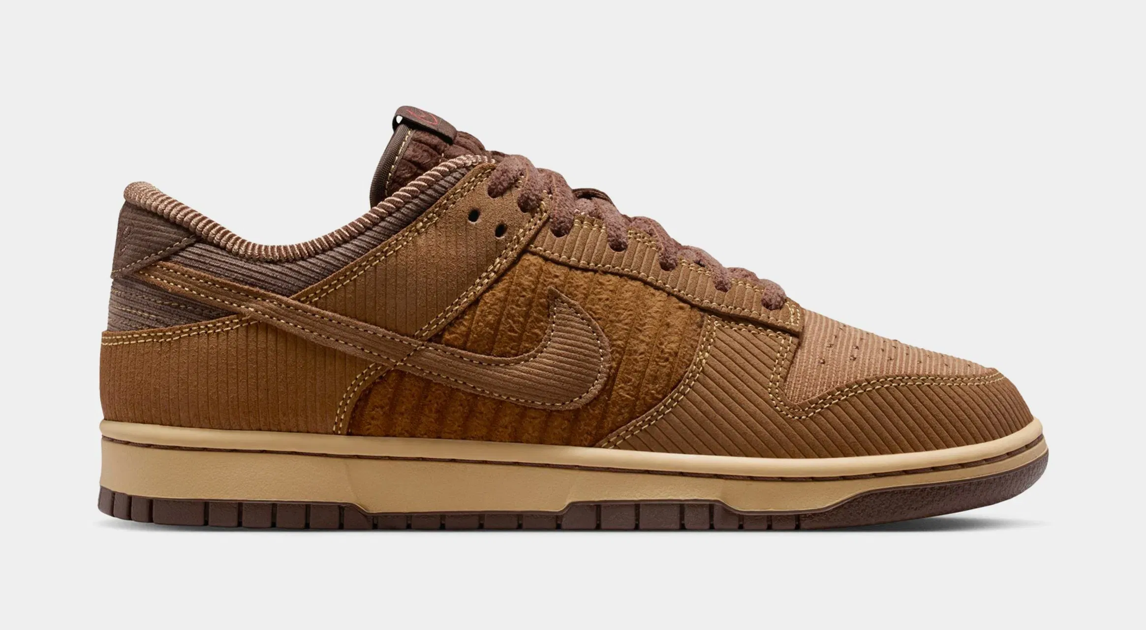 Nike Dunk Low Mens Lifestyle Shoes (Light British Tan)