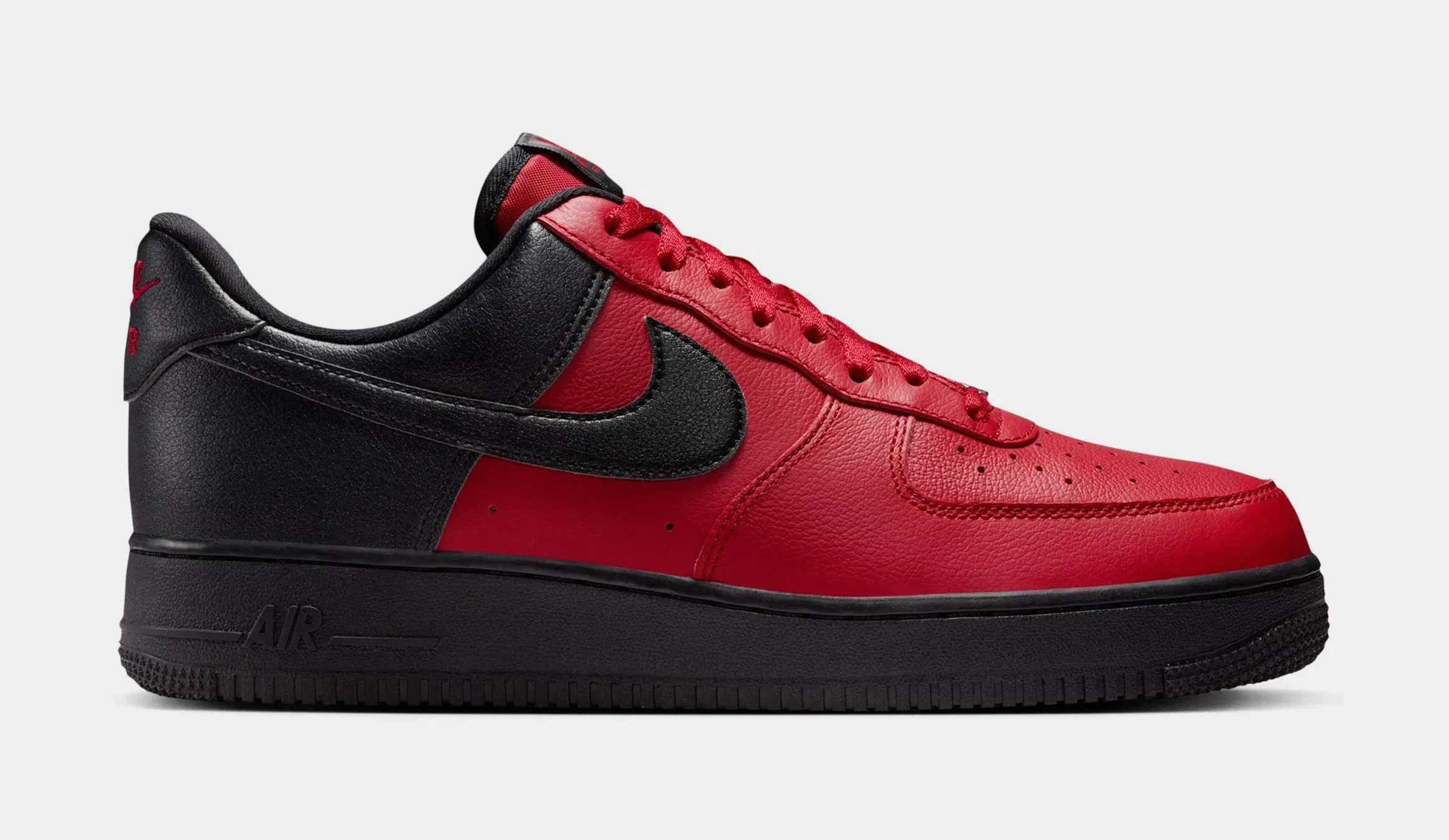 Nike Air Force 1 '07 LV8 Mens Lifestyle Shoes (Gym Red/Black/Summit White)