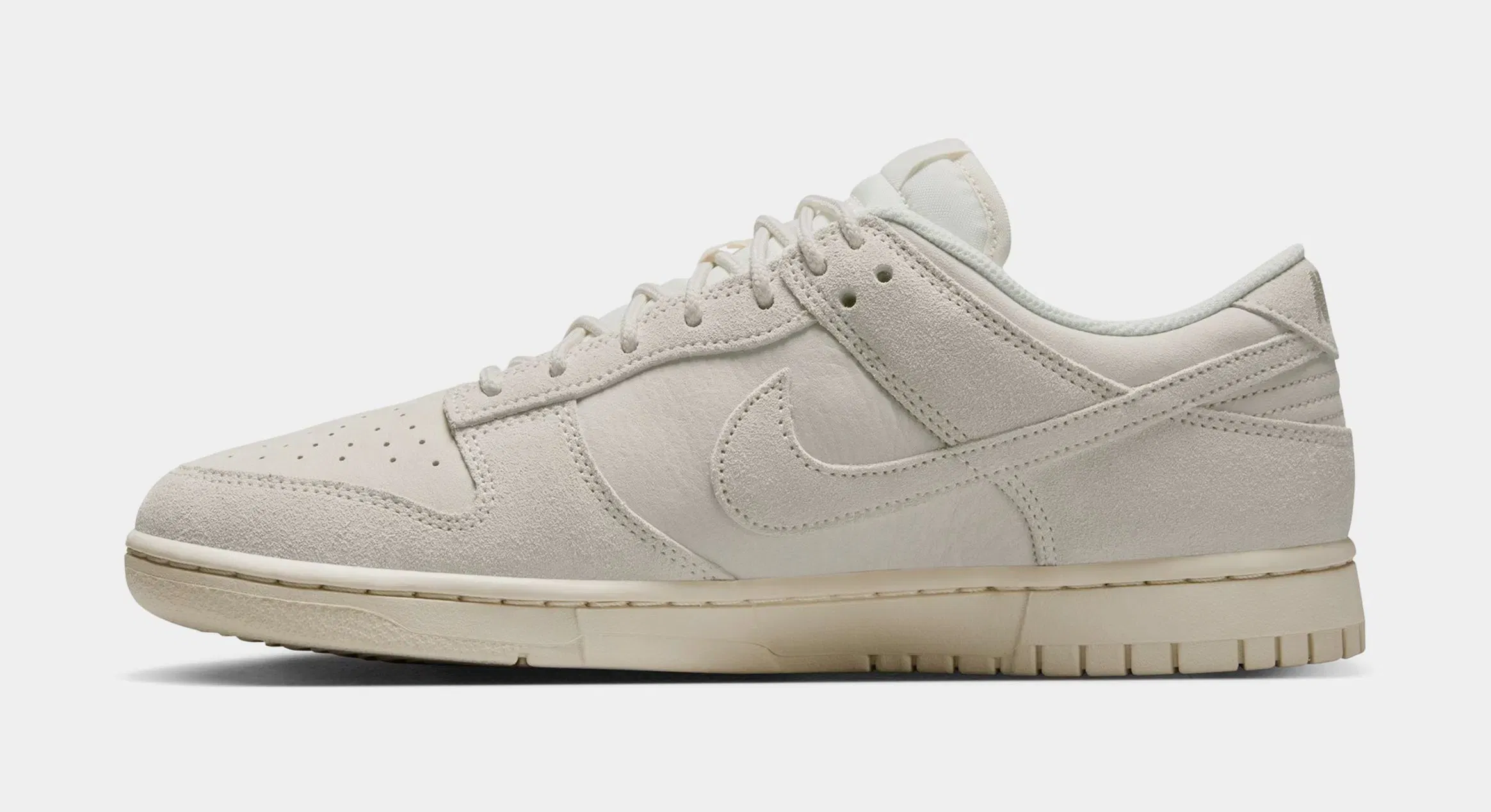 Nike Dunk Low Mens Lifestyle Shoes (Phantom/Phantom)