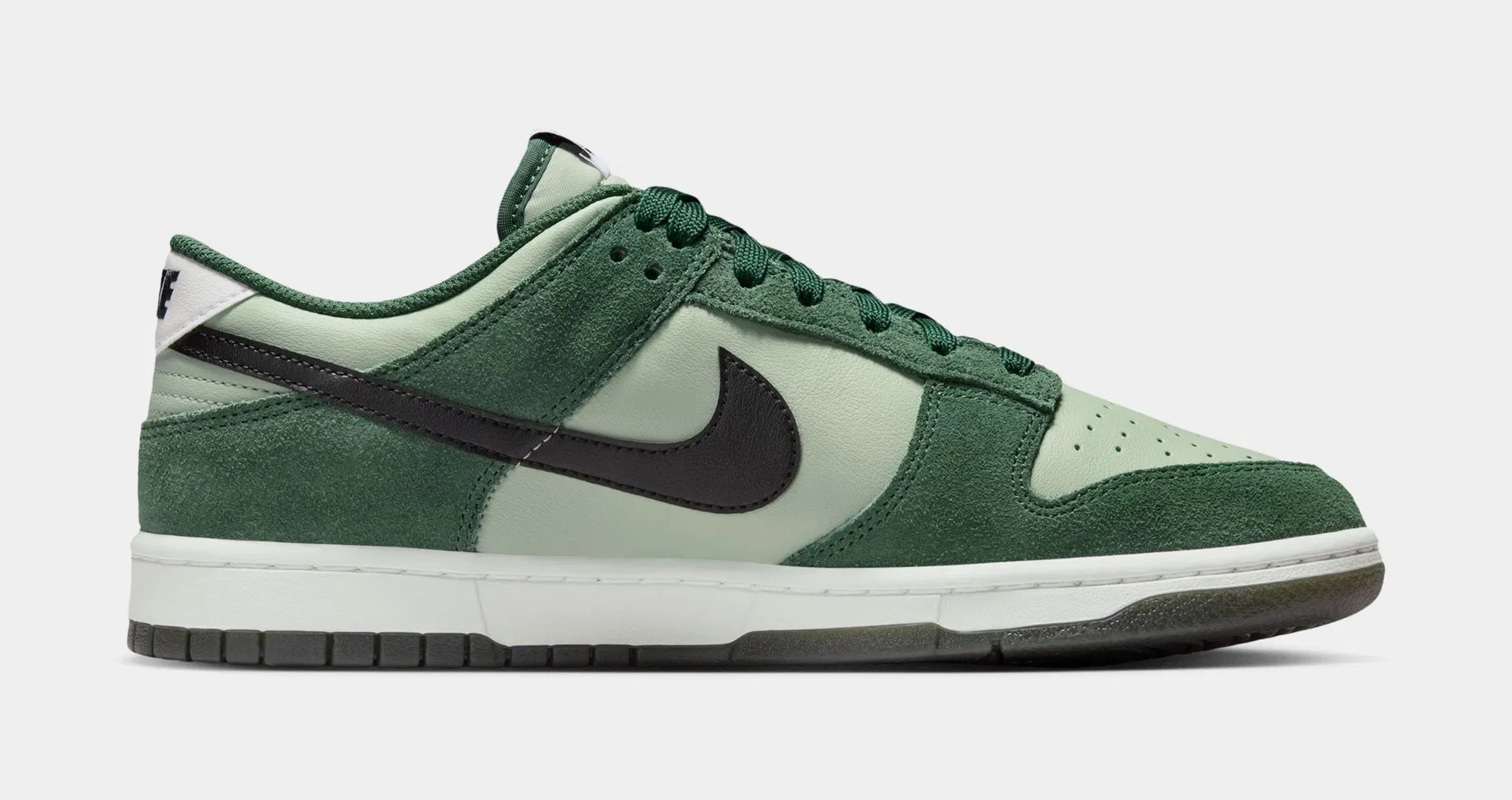 Nike Dunk Low Mens Lifestyle Shoes (Jade Horizon/Black/Fire/Summit White)