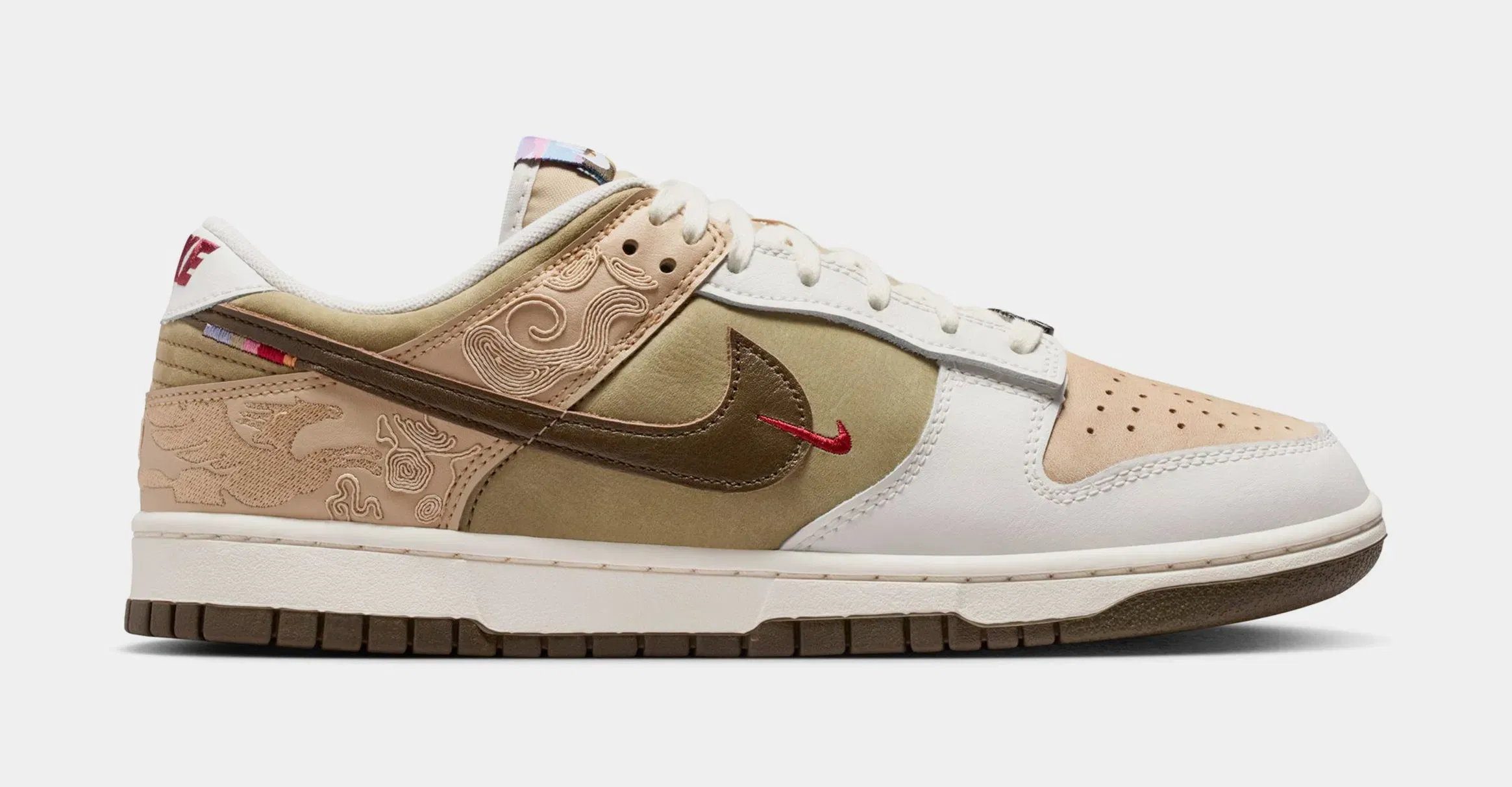 Nike Dunk Low SE Lunar New Year Mens Lifestyle Shoes (Linen/Dark Hazel/Phantom/Neutral Olive)