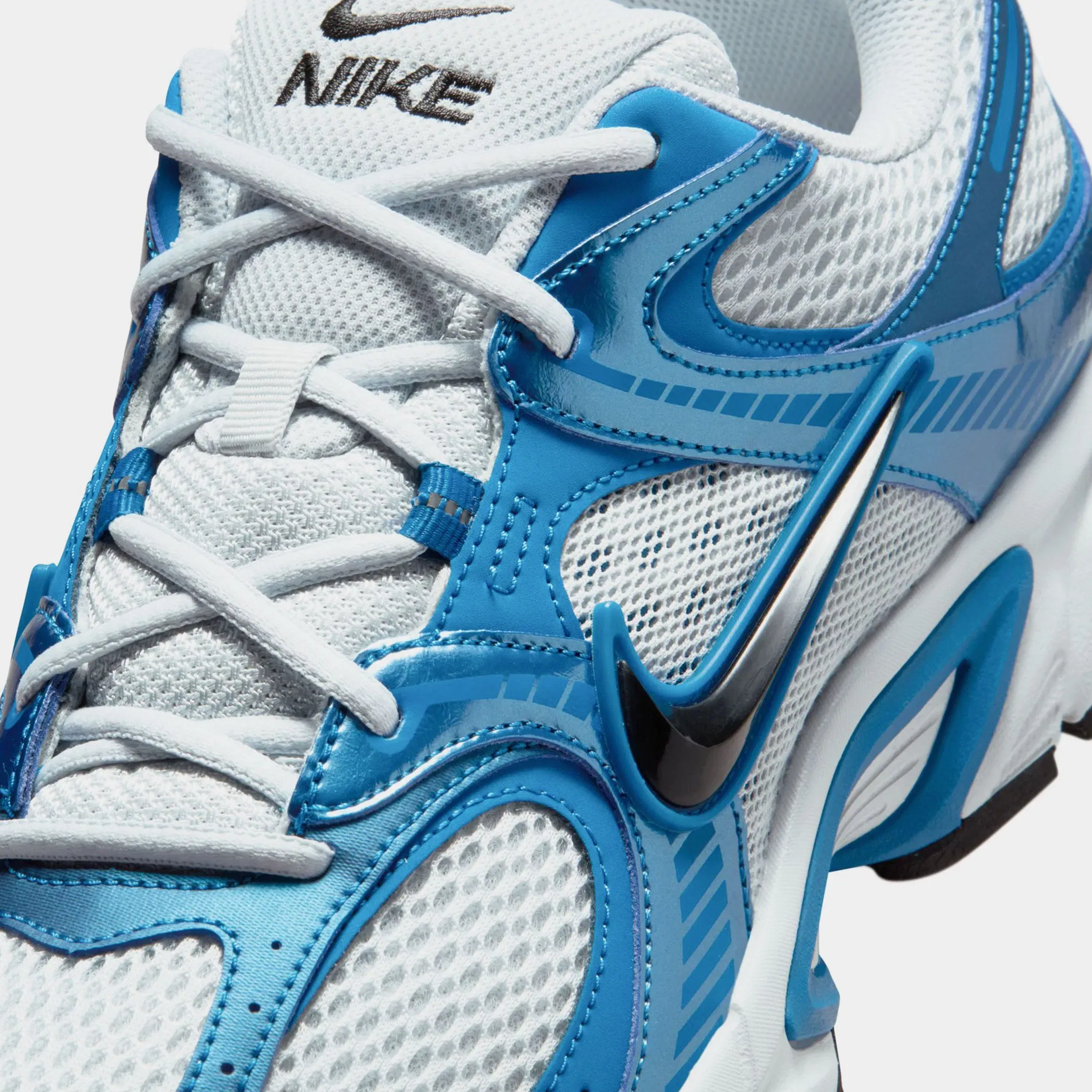 Nike V5 RNR Mens Running Shoes (Pure Platinum/Black/Brilliant Blue)