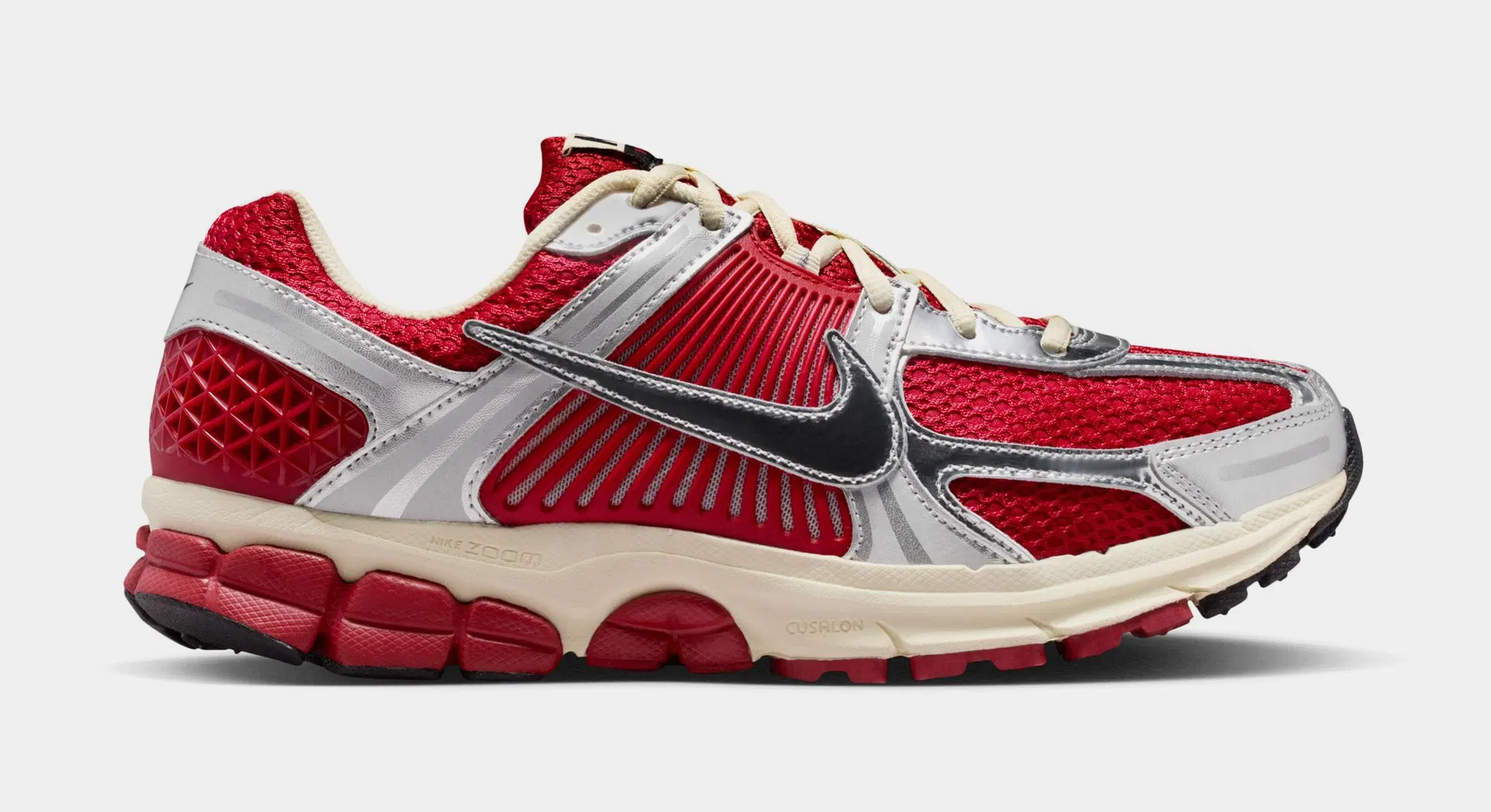 Nike Zoom Vomero 5 Mens Running Shoes (Gym Red/Chrome/Metallic Silver)