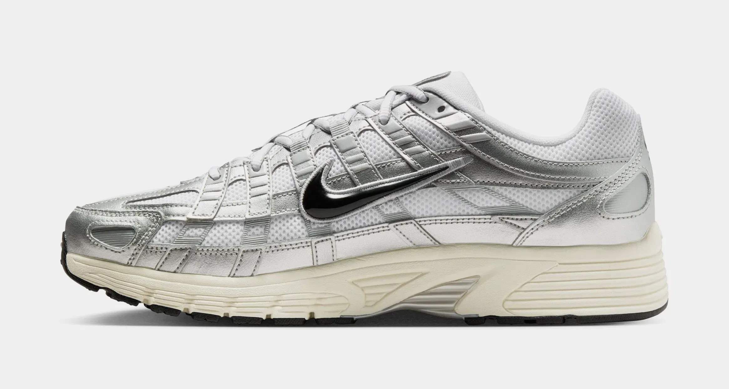 Nike P-6000 Mens Running Shoes (White/Metallic Silver/Flat Silver/Black)