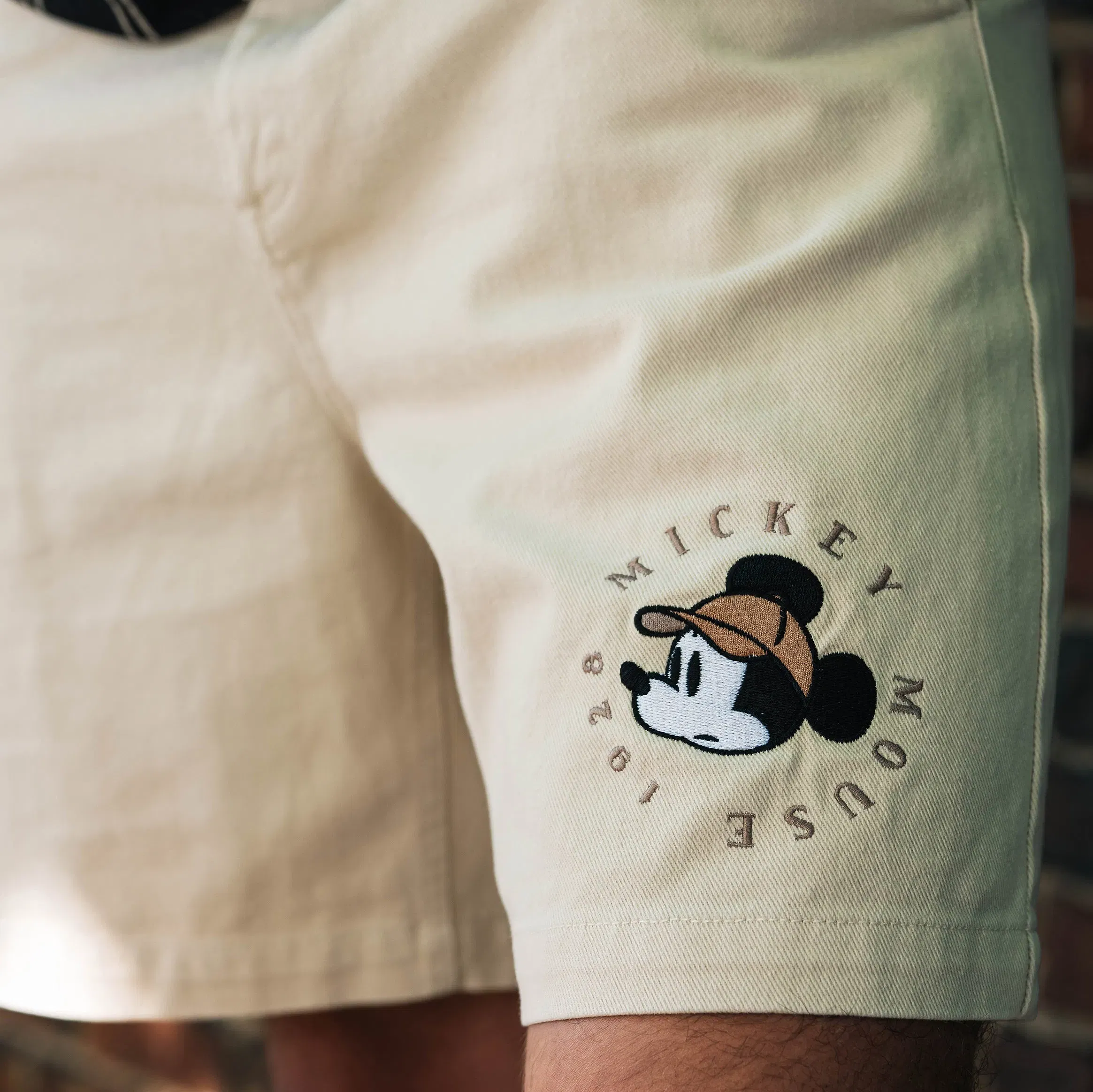 MICKEY X SP Disney Mickey Mouse Real Life By Shoe Palace Explorer Woven Mens Shorts (Beige/Black)