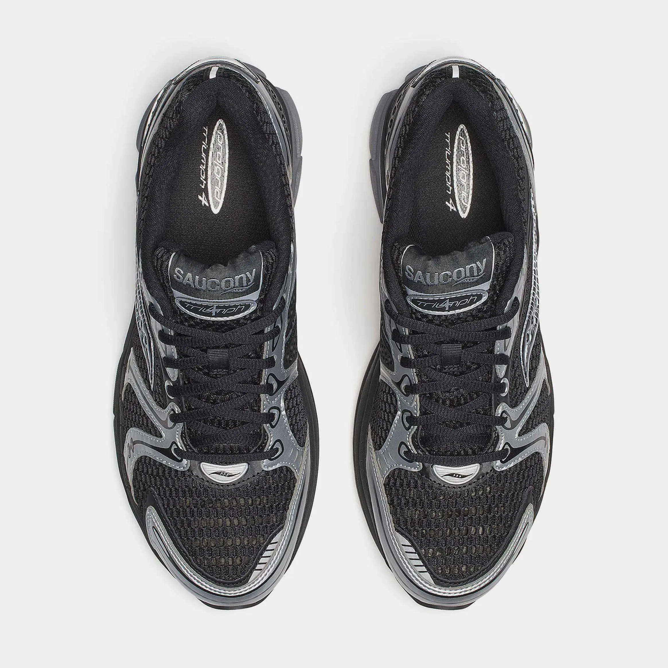 Saucony Progrid Triumph 4 Mens Running Shoes (Black/Silver)