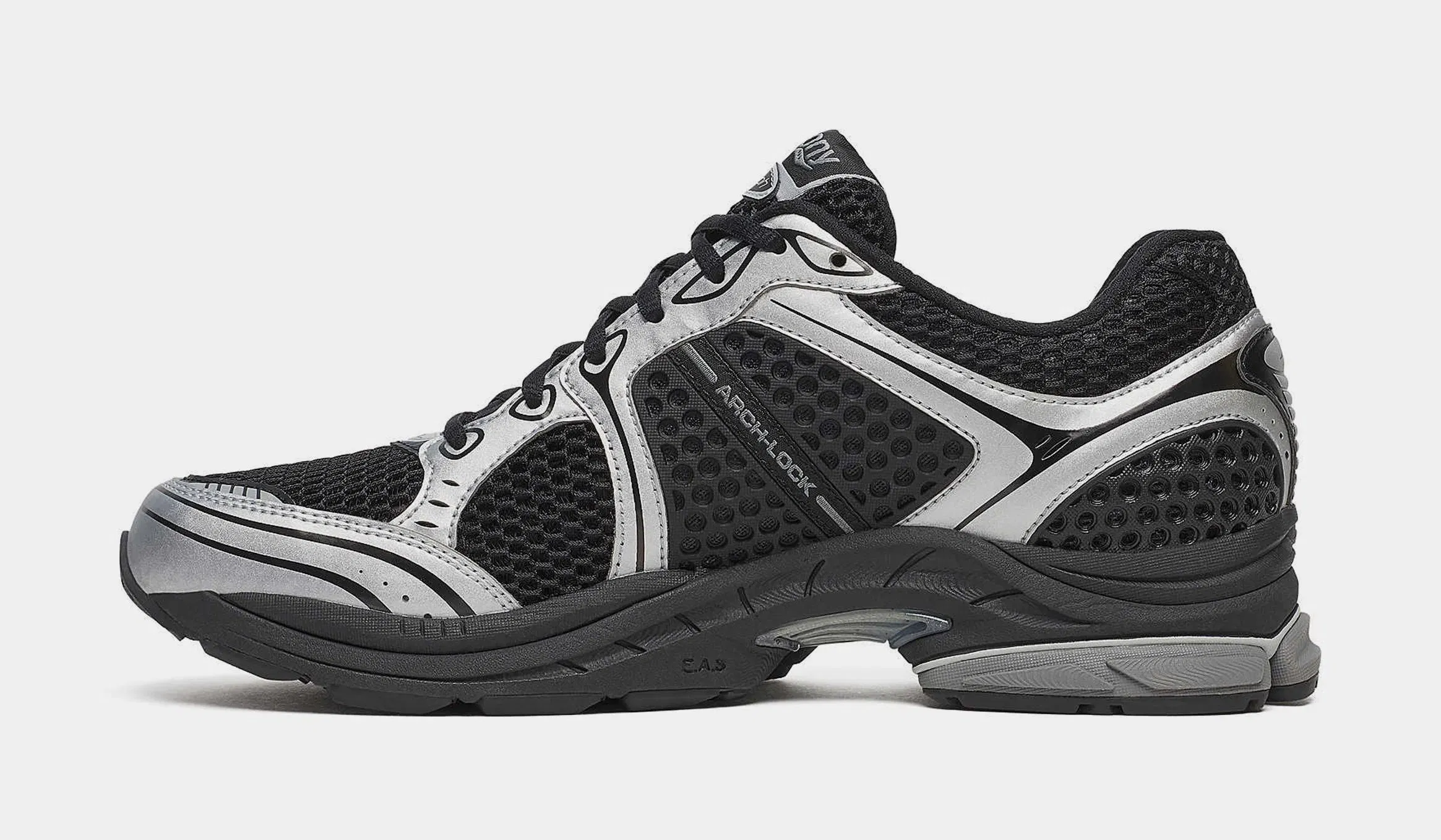 Saucony Progrid Triumph 4 Mens Running Shoes (Black/Silver)