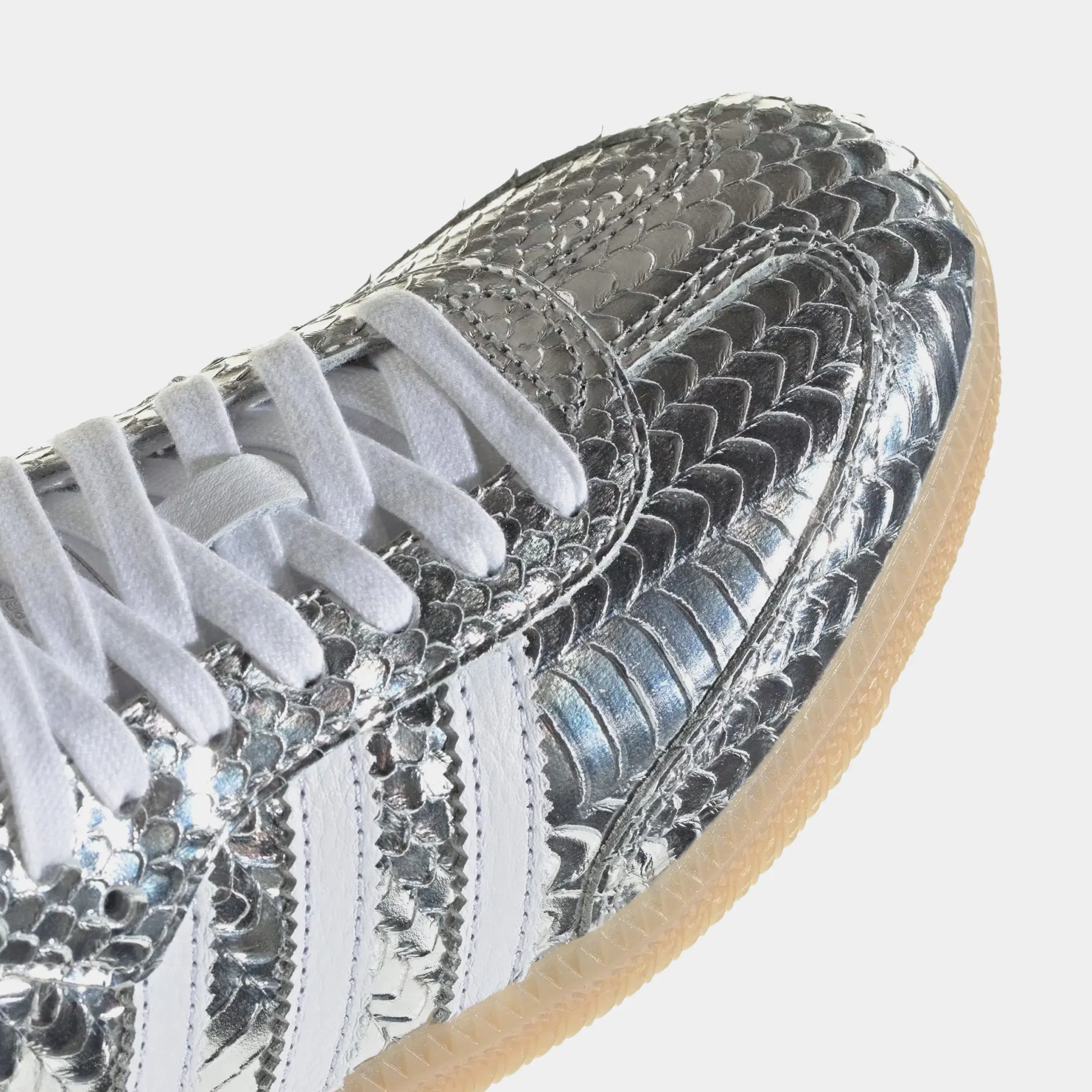 adidas Samba OG Croc Skin Womens Lifestyle Shoes (Silver Metallic/Cloud White/Gum)