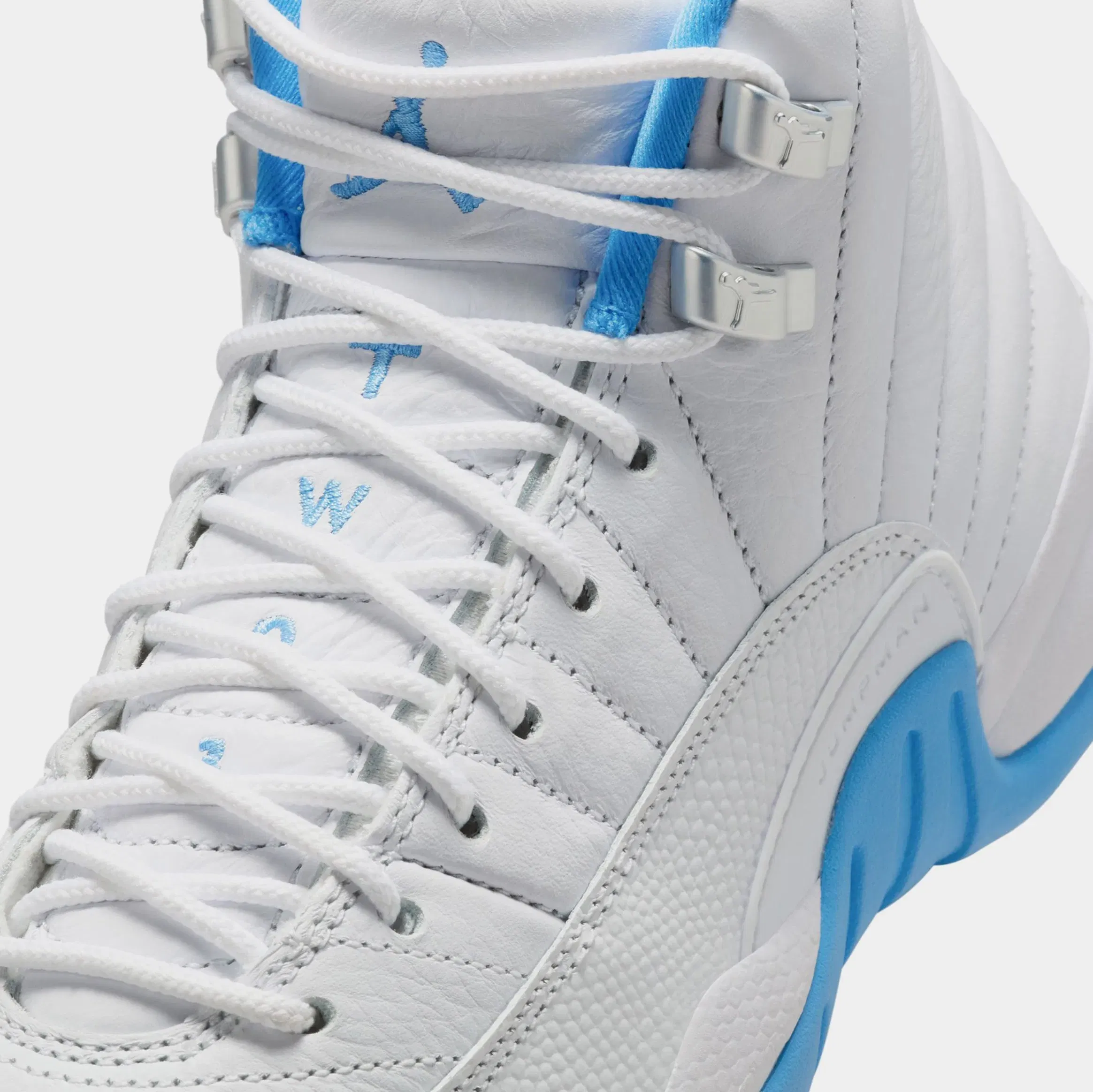 Air Jordan 12 Retro White and University Blue Grade School Lifestyle Shoes (White/University Blue/Metallic Silver)