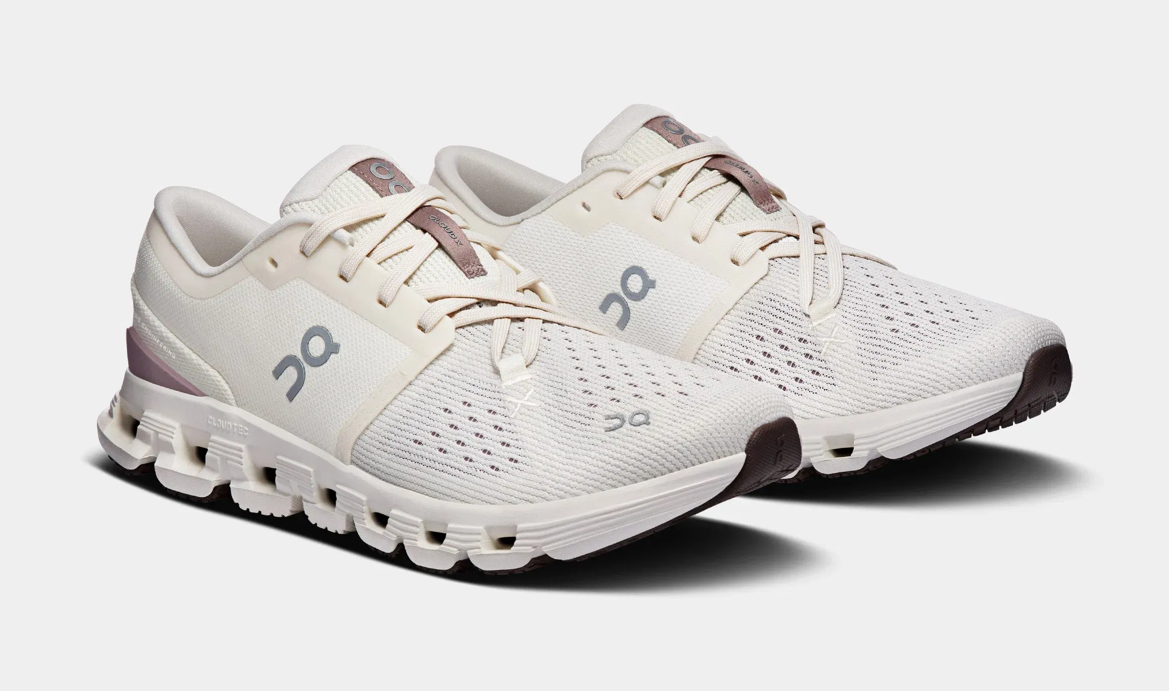 On Running Cloud X 4 Womens Running Shoes (Ivory/Heron)