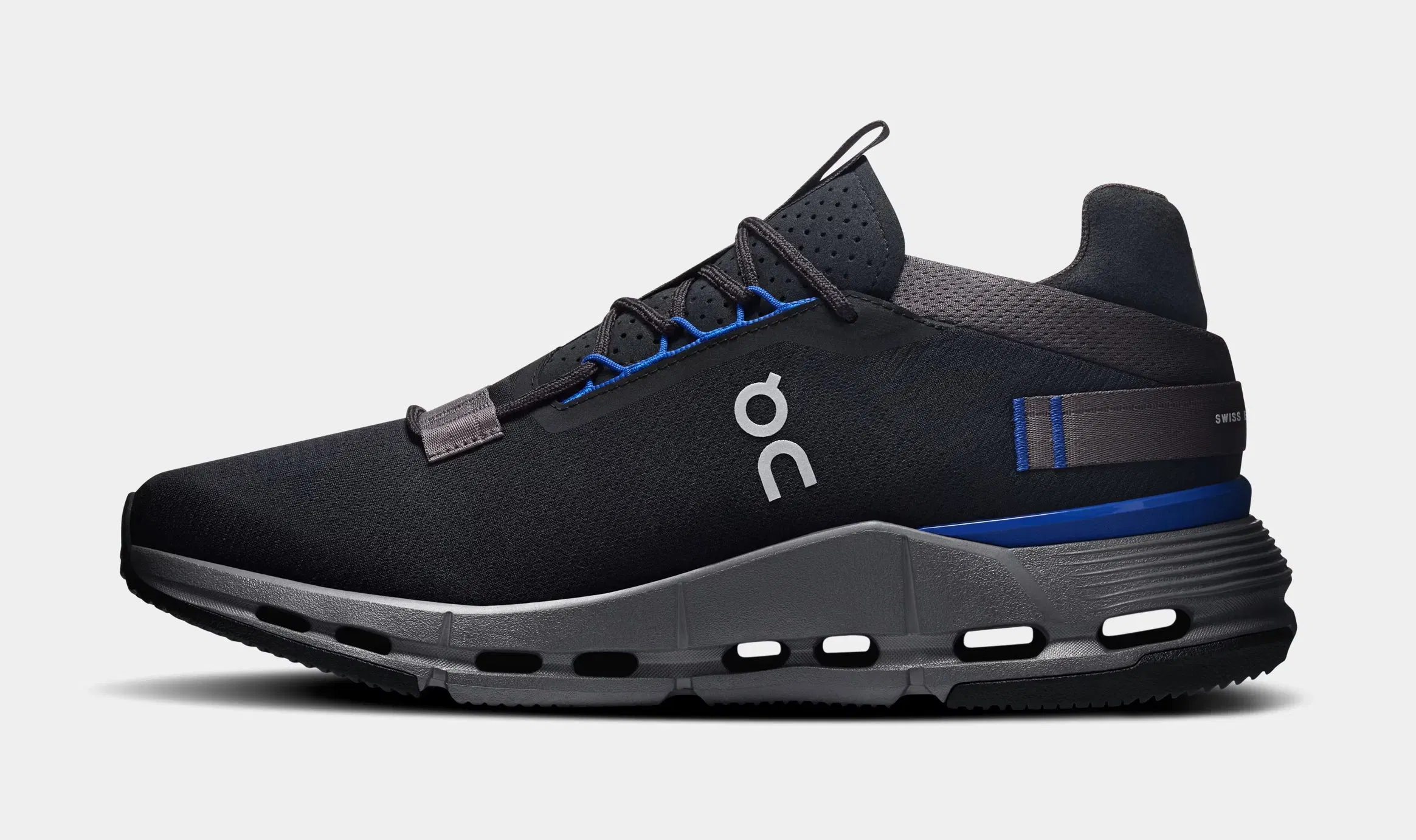 On Running Cloudnova 2 Mens Running Shoes (Black/Indigo)