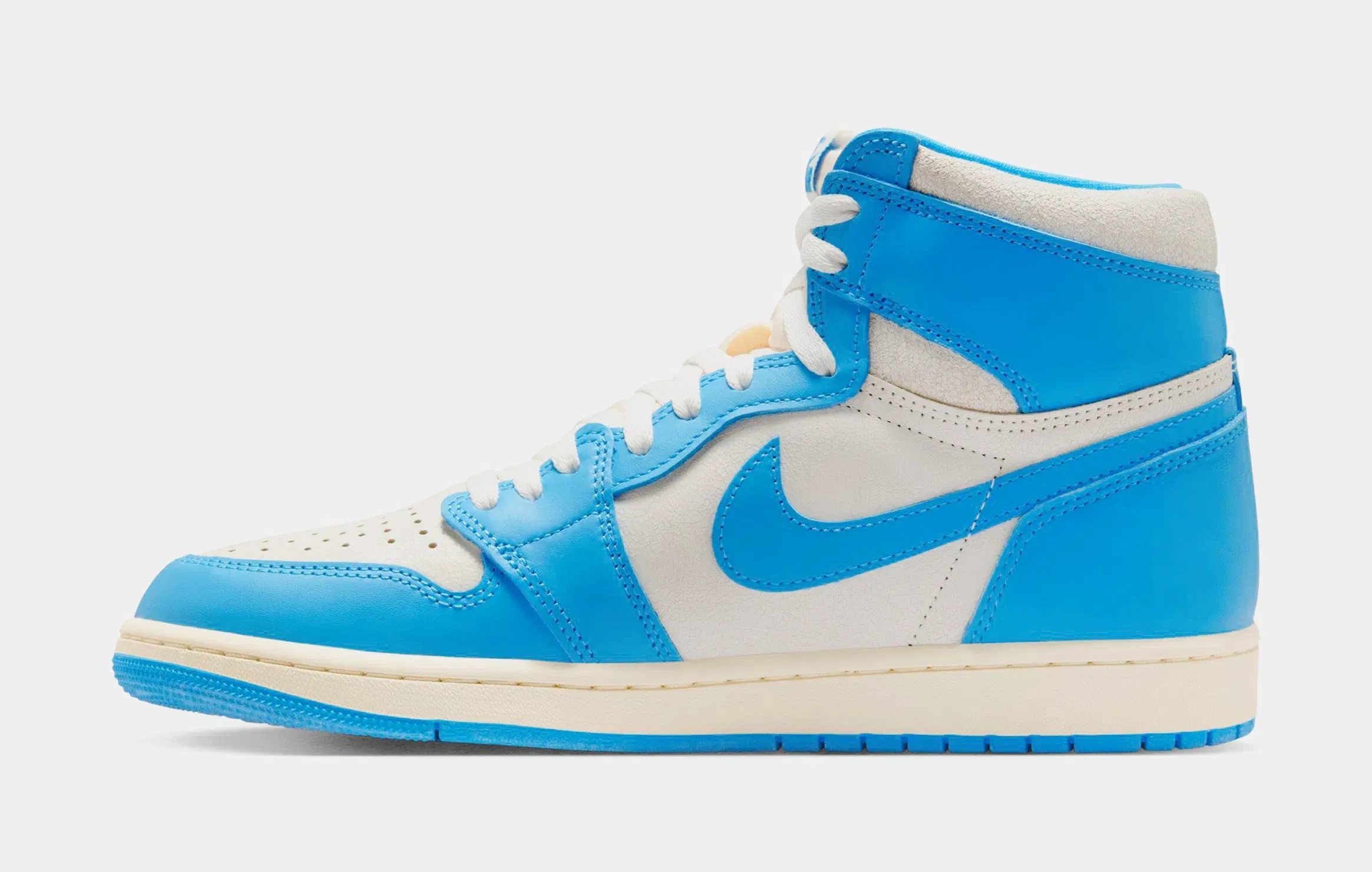Air Jordan 1 Retro High OG UNC Reimagined Mens Lifestyle Shoes (Dark Powder Blue/Dark Powder Blue/Sail)