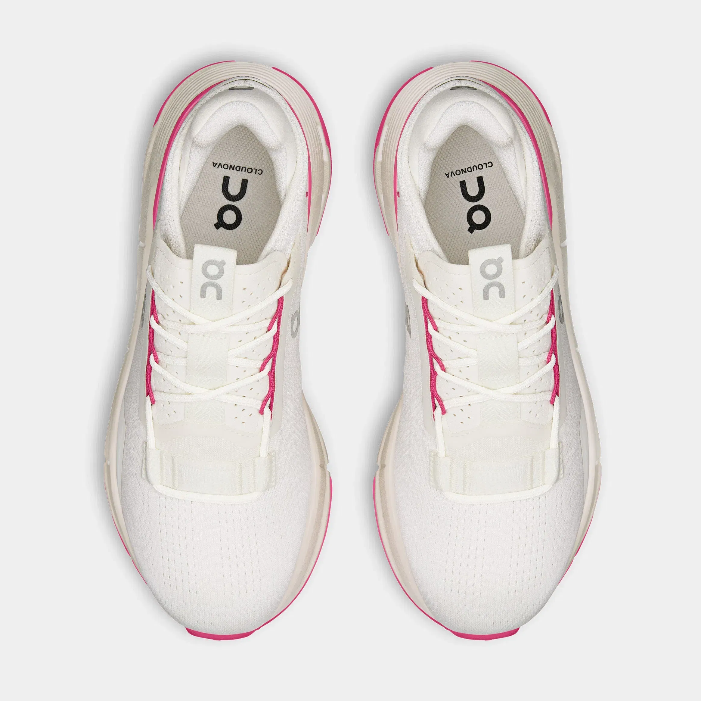 On Running Cloudnova 2 Womens Running Shoes (Beige/Pink)