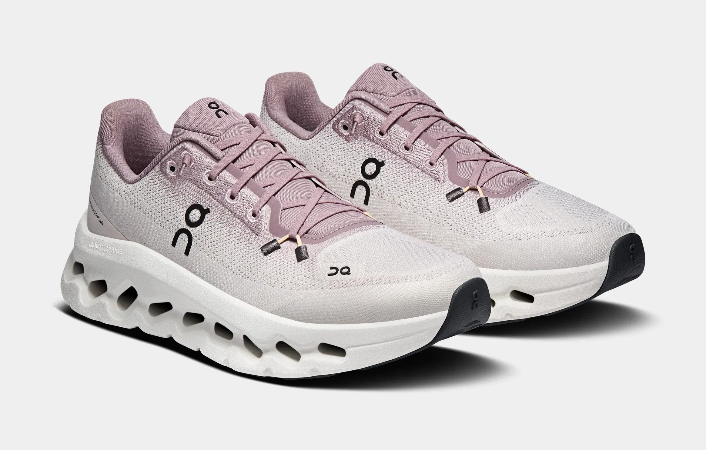 On Running Cloudtilt Womens Running Shoes (Heron/Dew)