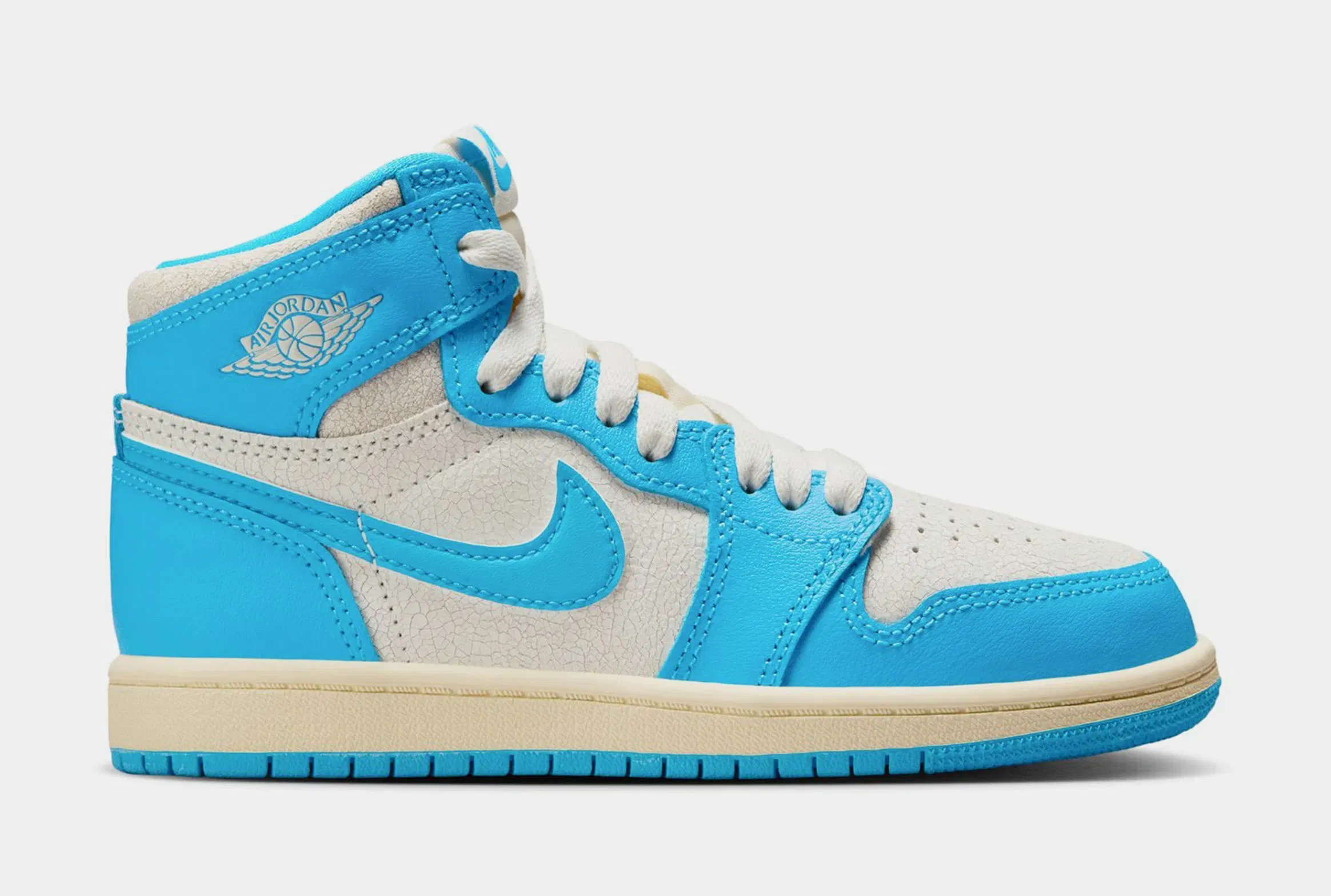 Air Jordan 1 Retro High OG UNC Reimagined Preschool Lifestyle Shoes (Dark Powder Blue/Dark Powder Blue/Sail)