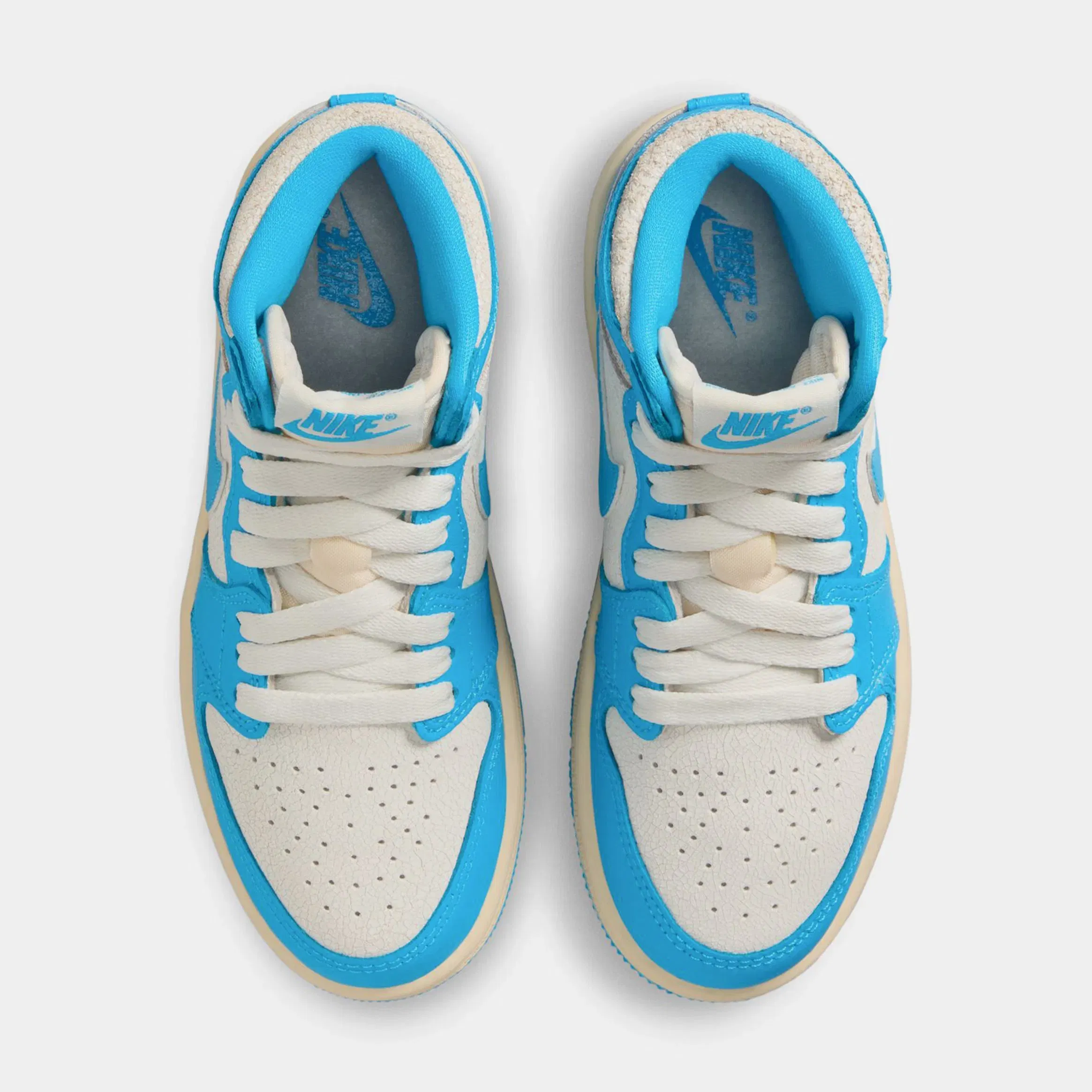 Air Jordan 1 Retro High OG UNC Reimagined Preschool Lifestyle Shoes (Dark Powder Blue/Dark Powder Blue/Sail)