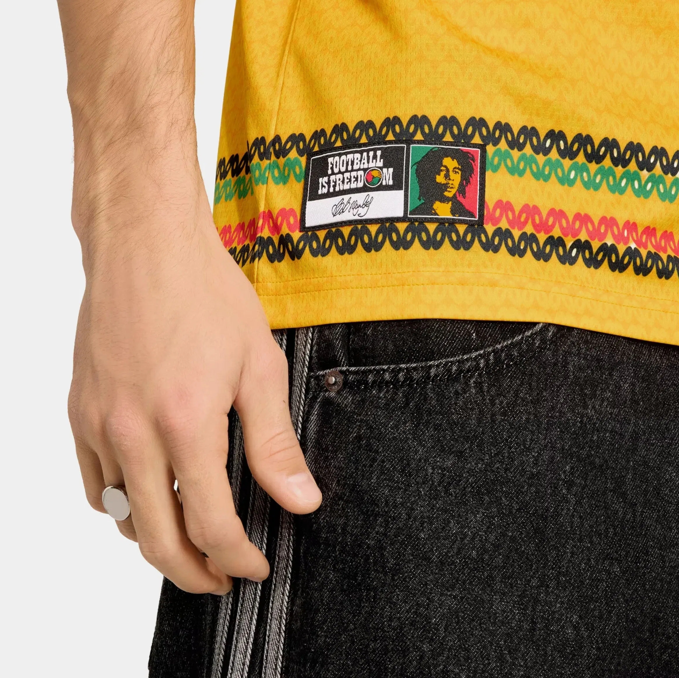 adidas Jamaica 26 x Bob Marley Home Marley 10 Mens Jersey (Bold Gold)