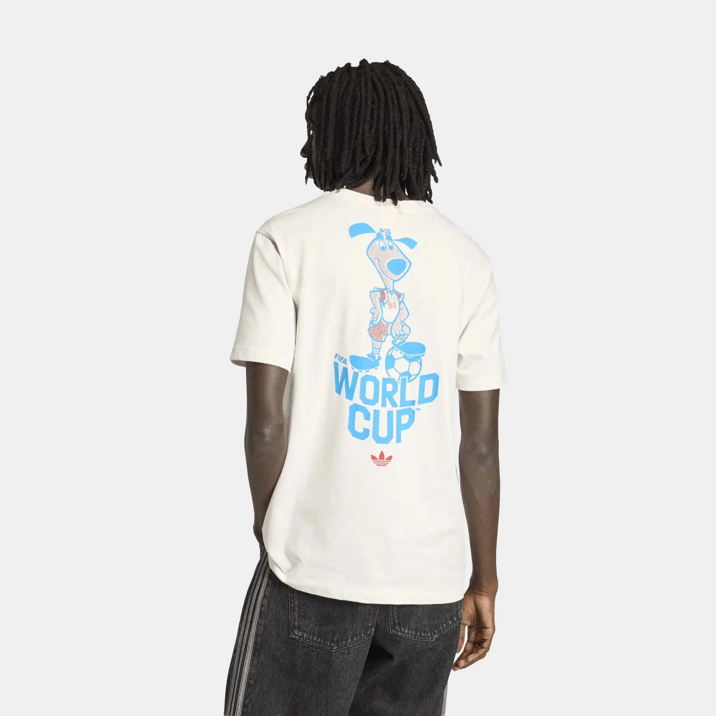 adidas FIFA World Cup 26 Striker Mascot Mens Short Sleeve Shirt (Cloud White)