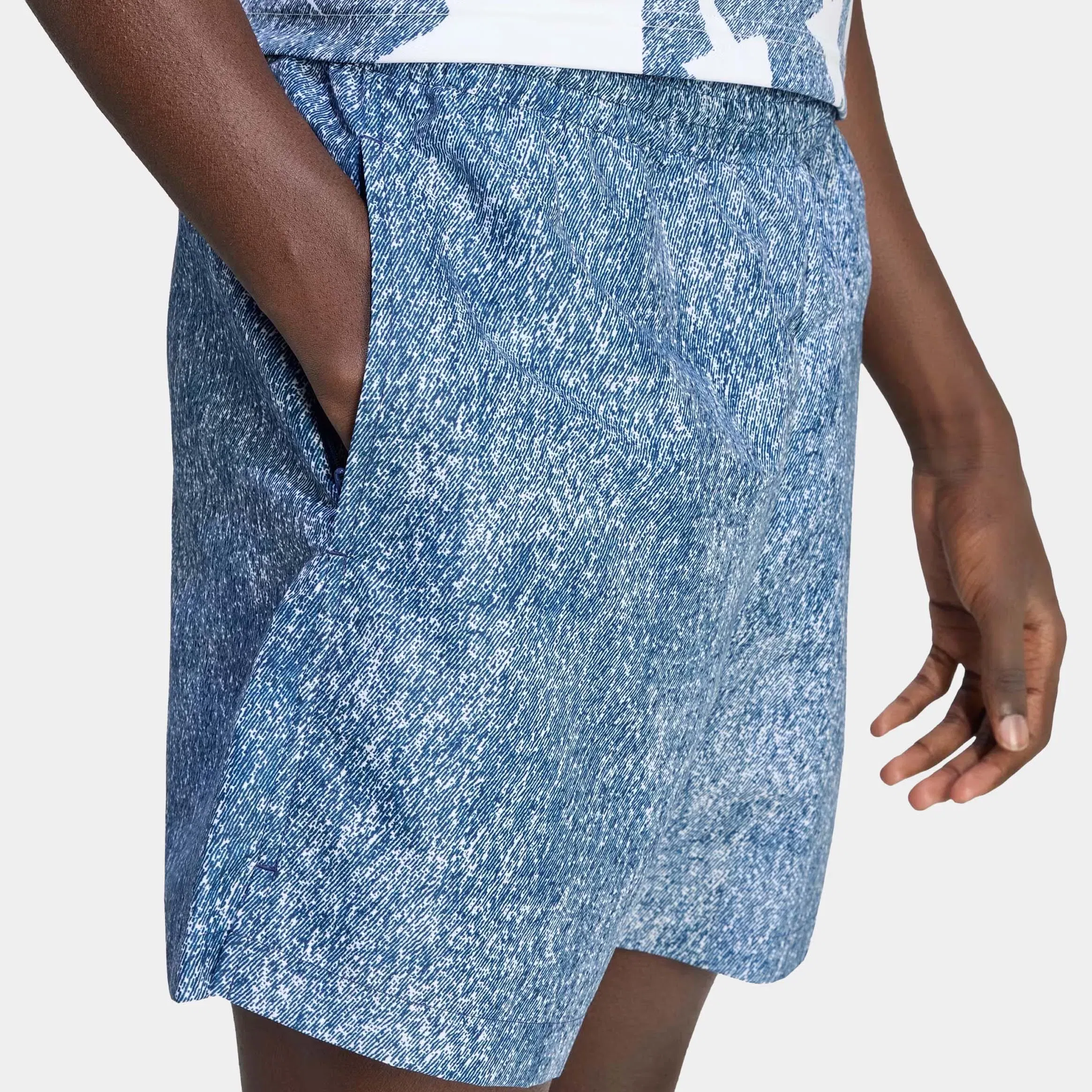 adidas Denim Star Graphic Mens Shorts (Blue/White)
