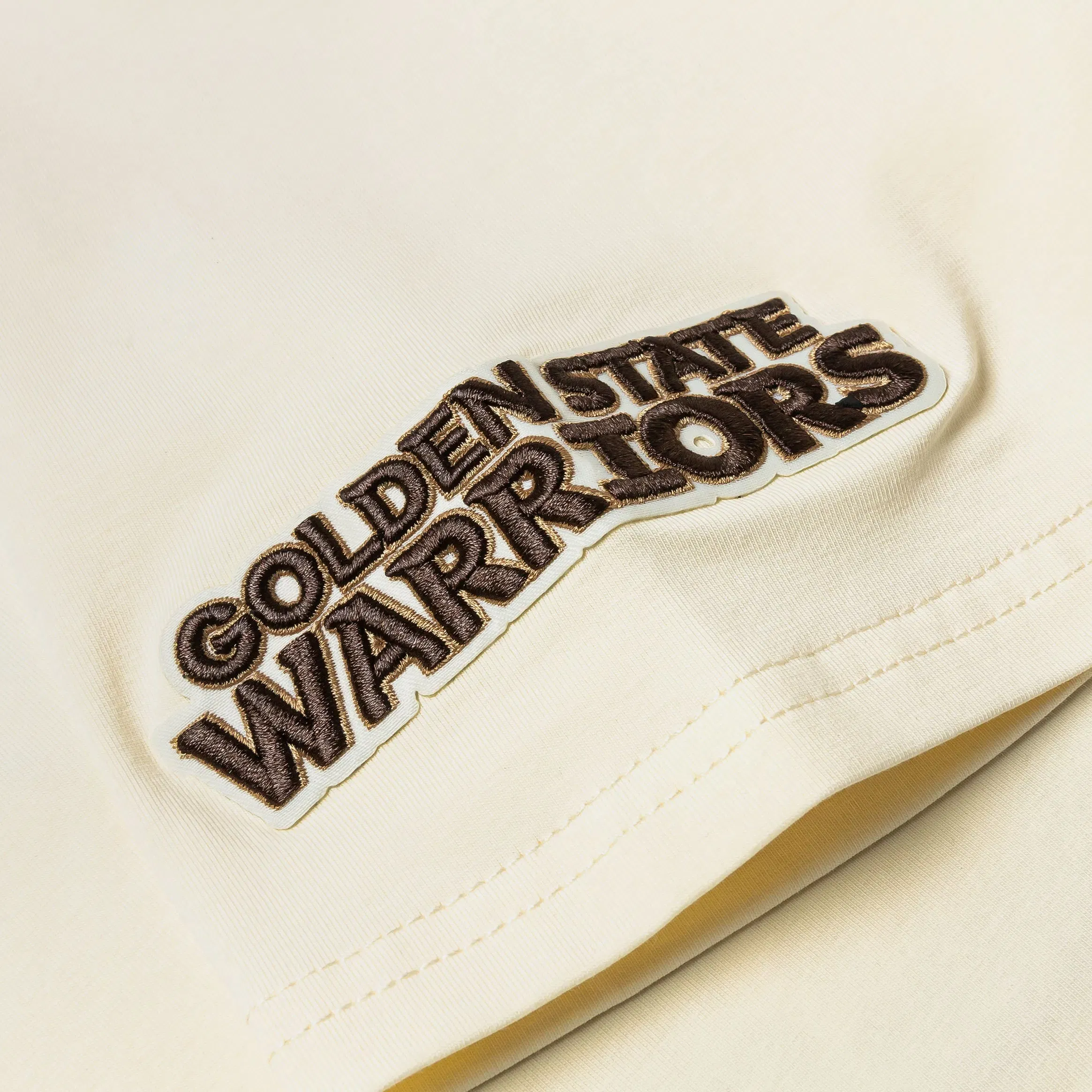 PRO STANDARD Golden State Warriors City Mens Short Sleeve Shirt (Beige/Brown)