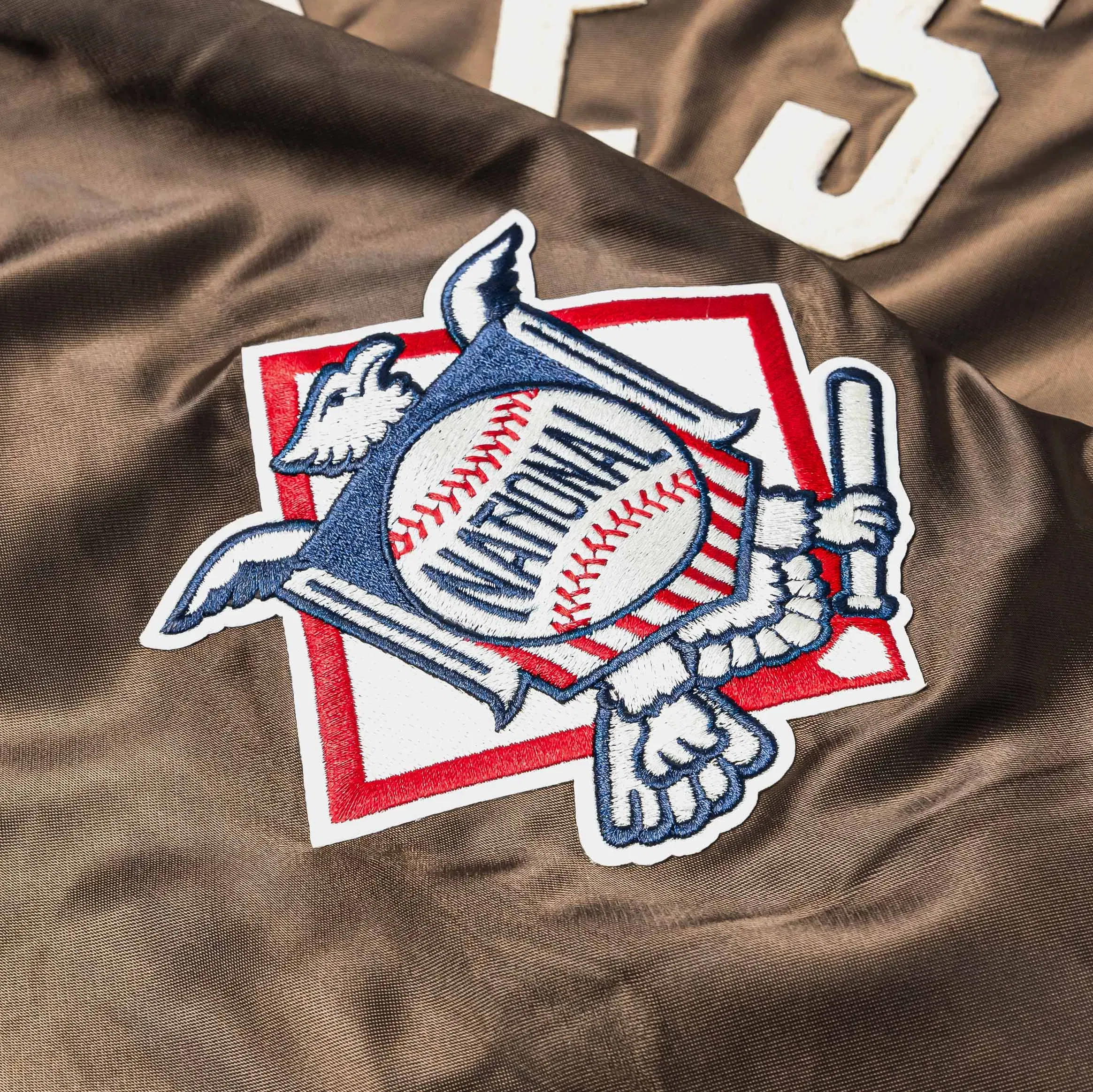 PRO STANDARD Shoe Palace Exclusive San Diego Padres Original Satin Mens Jacket (Brown/Yellow)