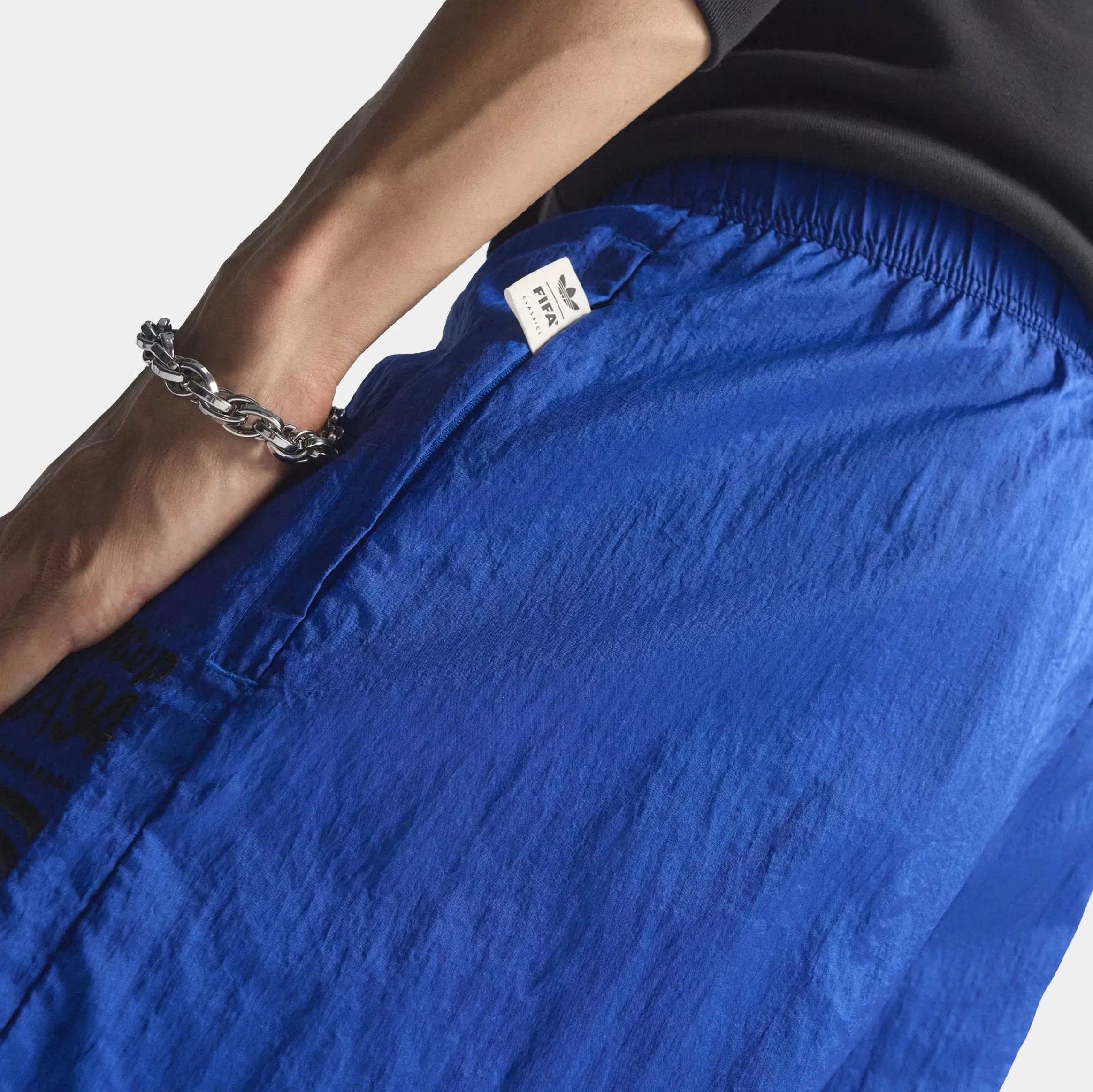 adidas USA 94 Graphic Mens Shorts (Royal Blue)