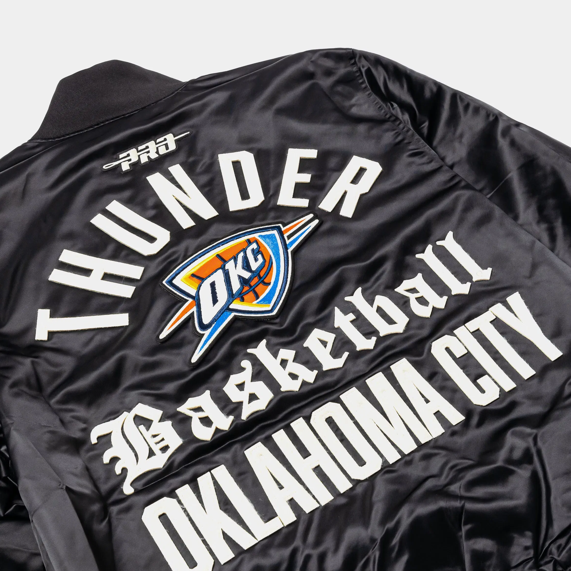 PRO STANDARD Oklahoma City Thunder Original Varsity Mens Jacket (Black/White)