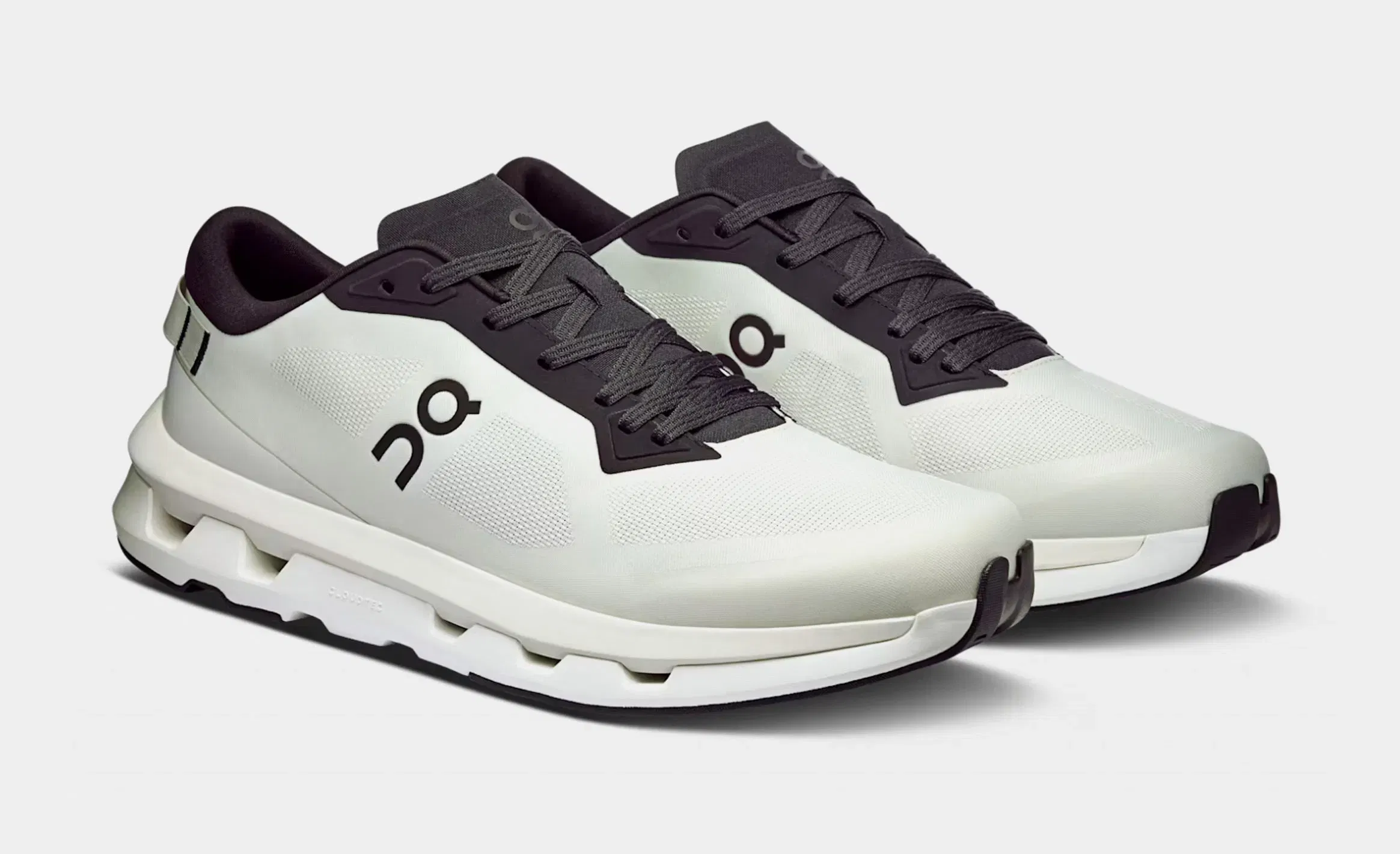 On Running Cloudzone Mens Running Shoes (Ice/Black)