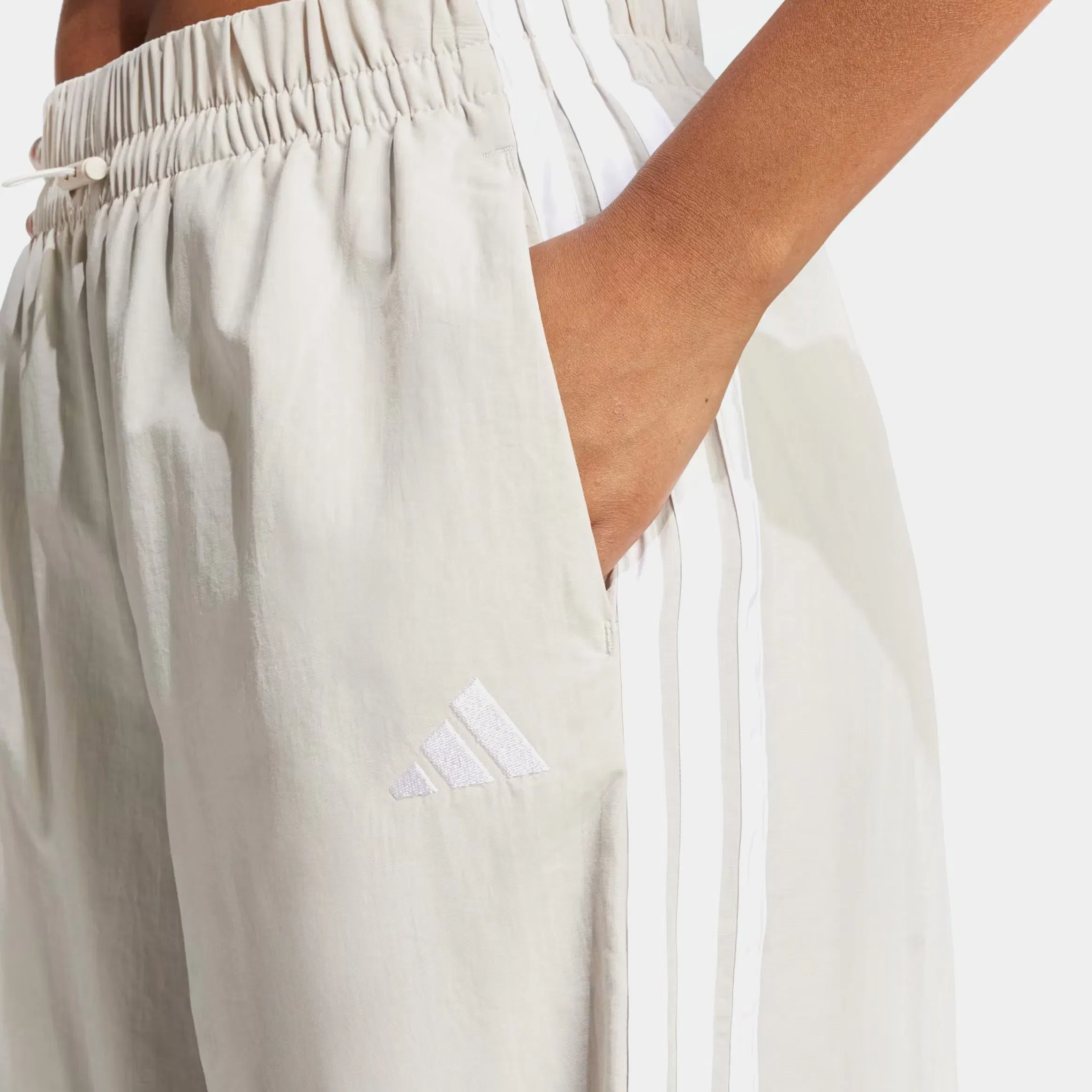 adidas 3 Stripes Woven Parachute Womens Pants (Beige/White)
