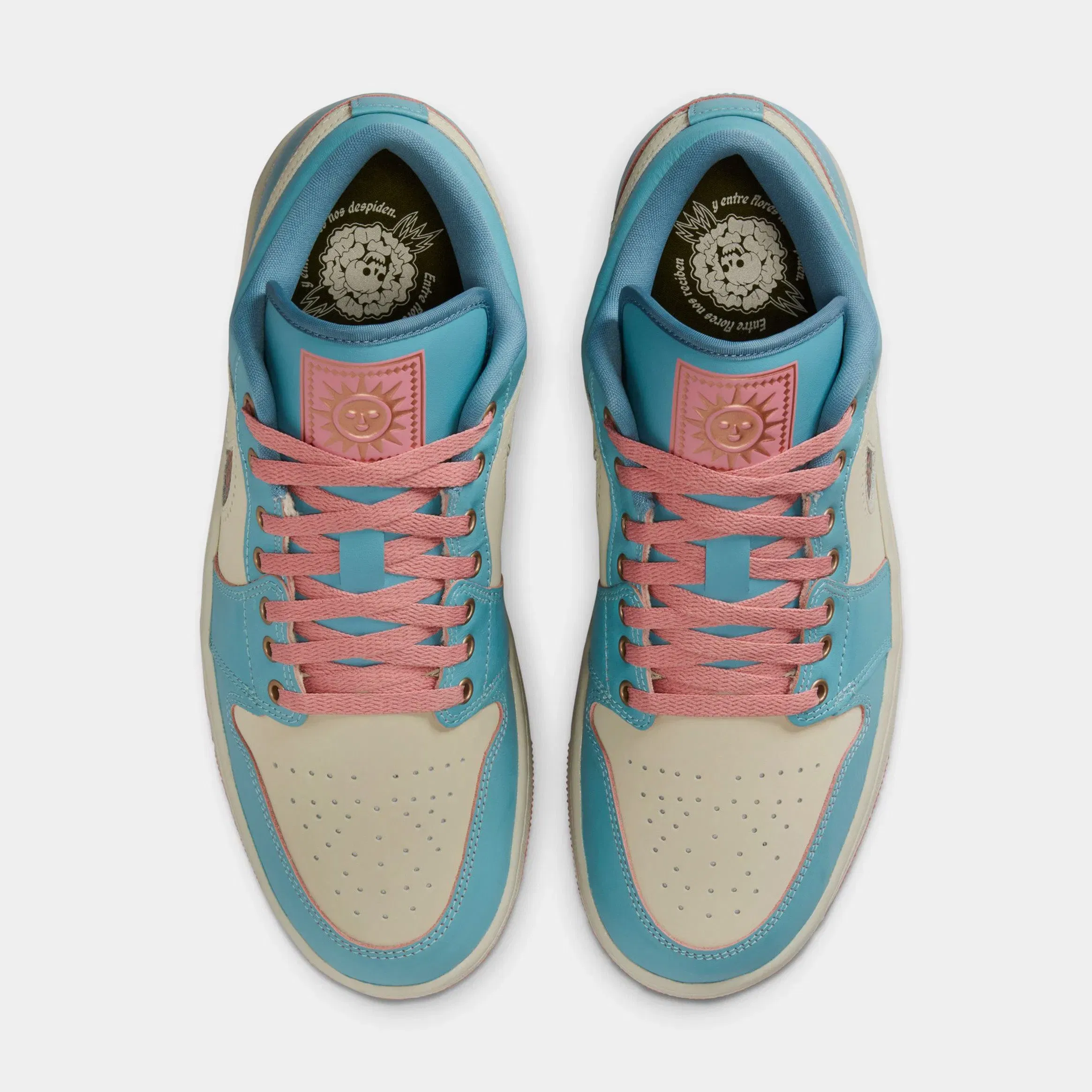 Air Jordan 1 Low SE Somos Eternos Mens Lifestyle Shoes (Denim Turquoise/Smokey Blue/Red Stardust)