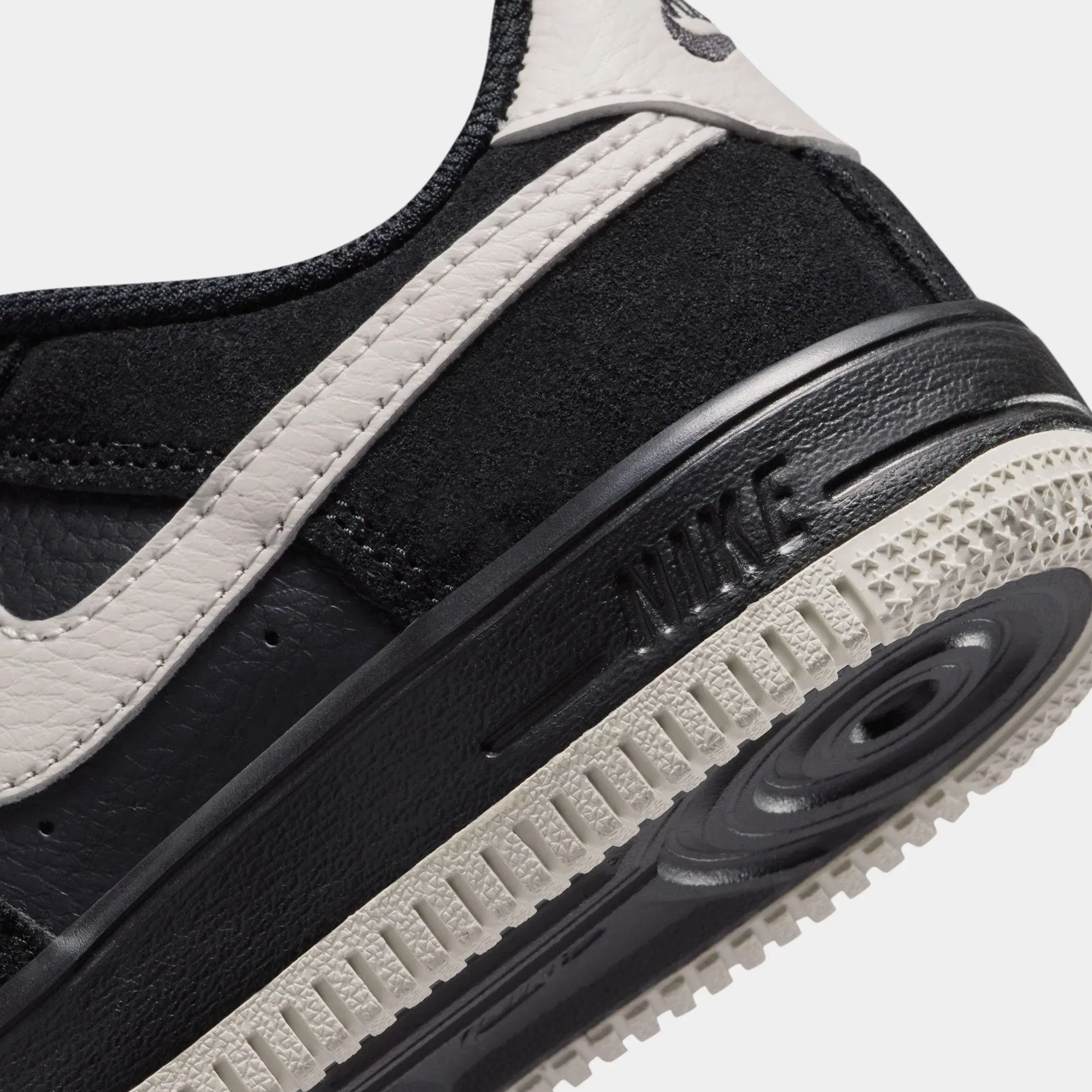 Nike Air Force 1 Low LV8 2 Preschool Lifestyle Shoes (Black/Light Bone)