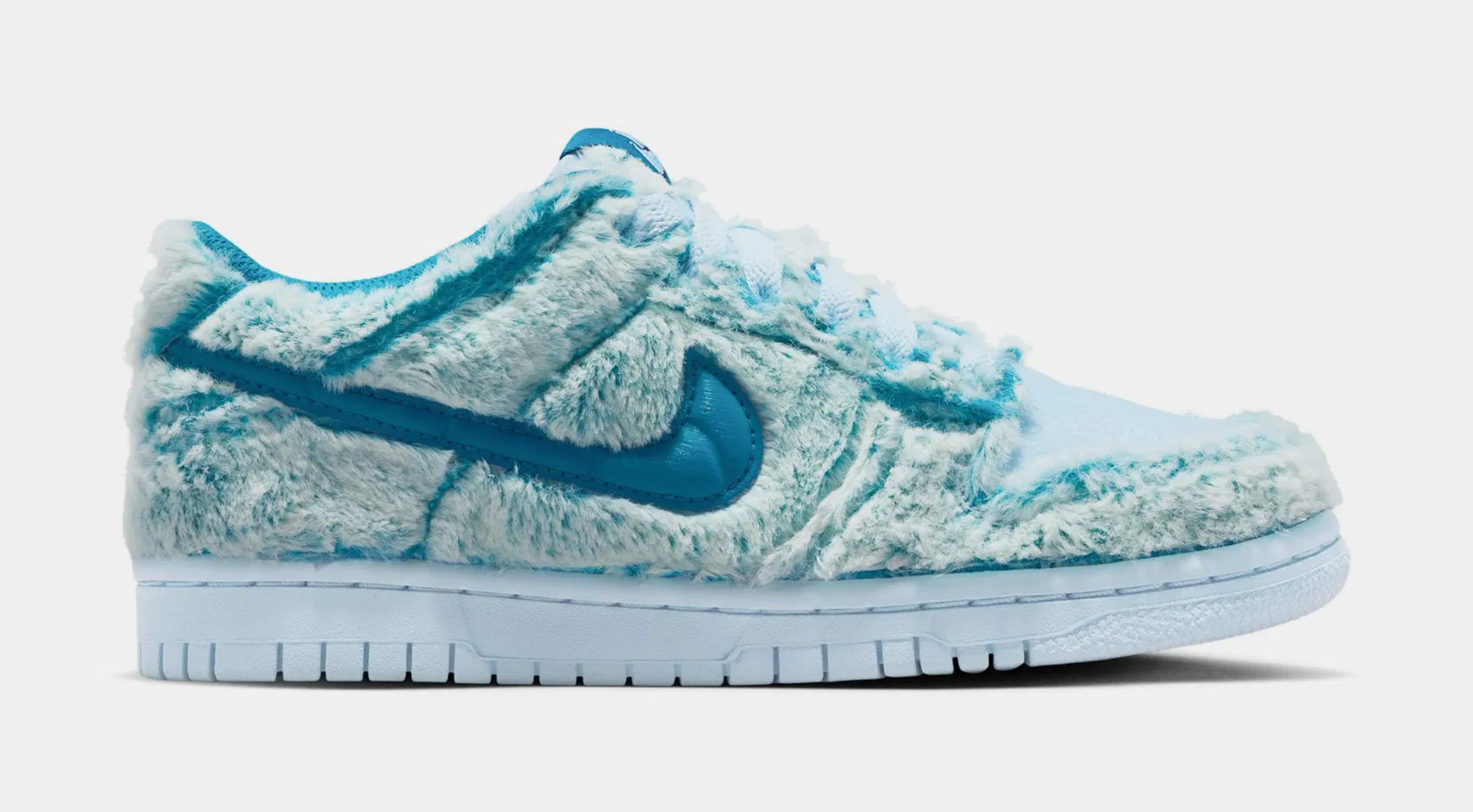 Nike Dunk Low Abominable Snowman Grade School Lifestyle Shoes (Blue)