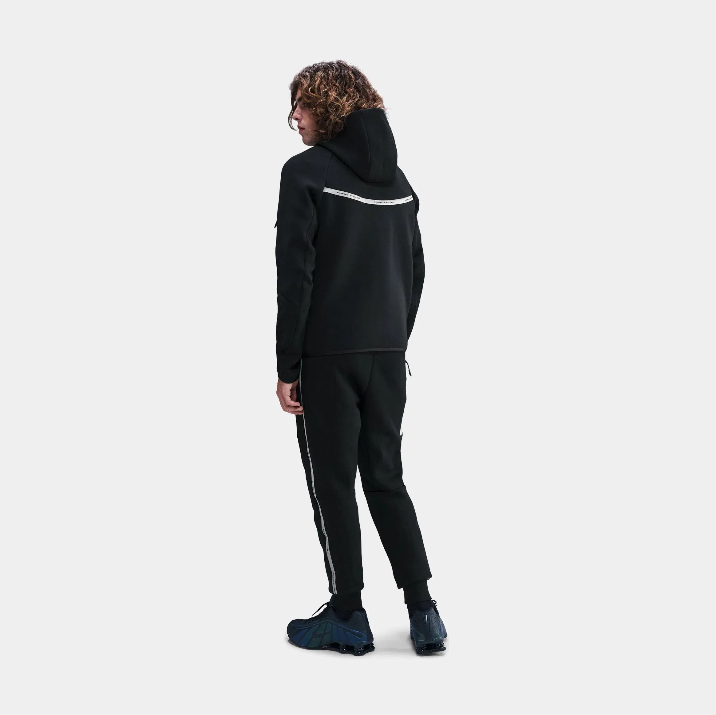 Nike Tech Full Zip Fleece Windrunner Reflective Accents Mens Jacket (Sequoia/Black)